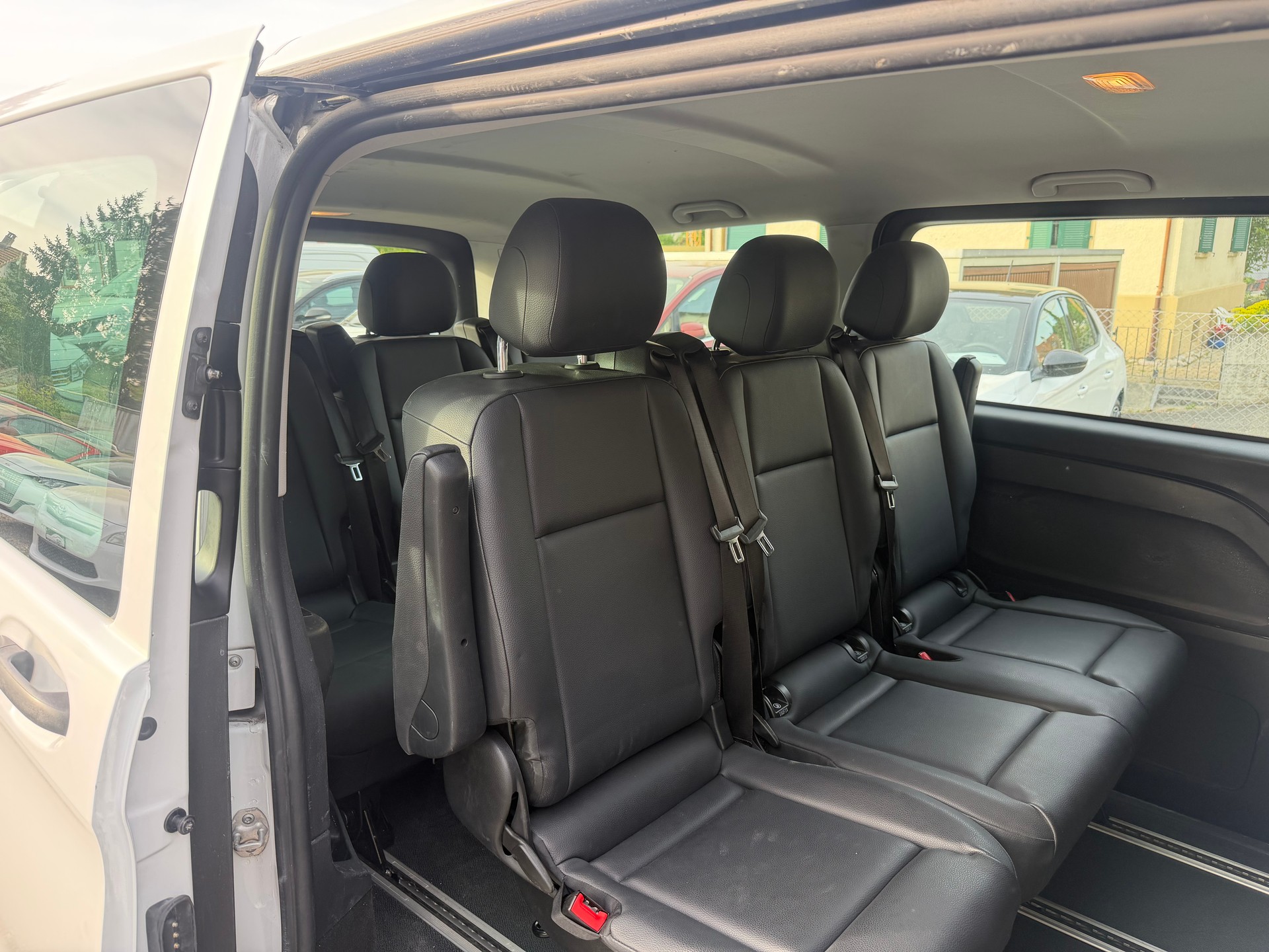 MERCEDES-BENZ Vito 111 BlueTec Tourer Pro EL-image-7