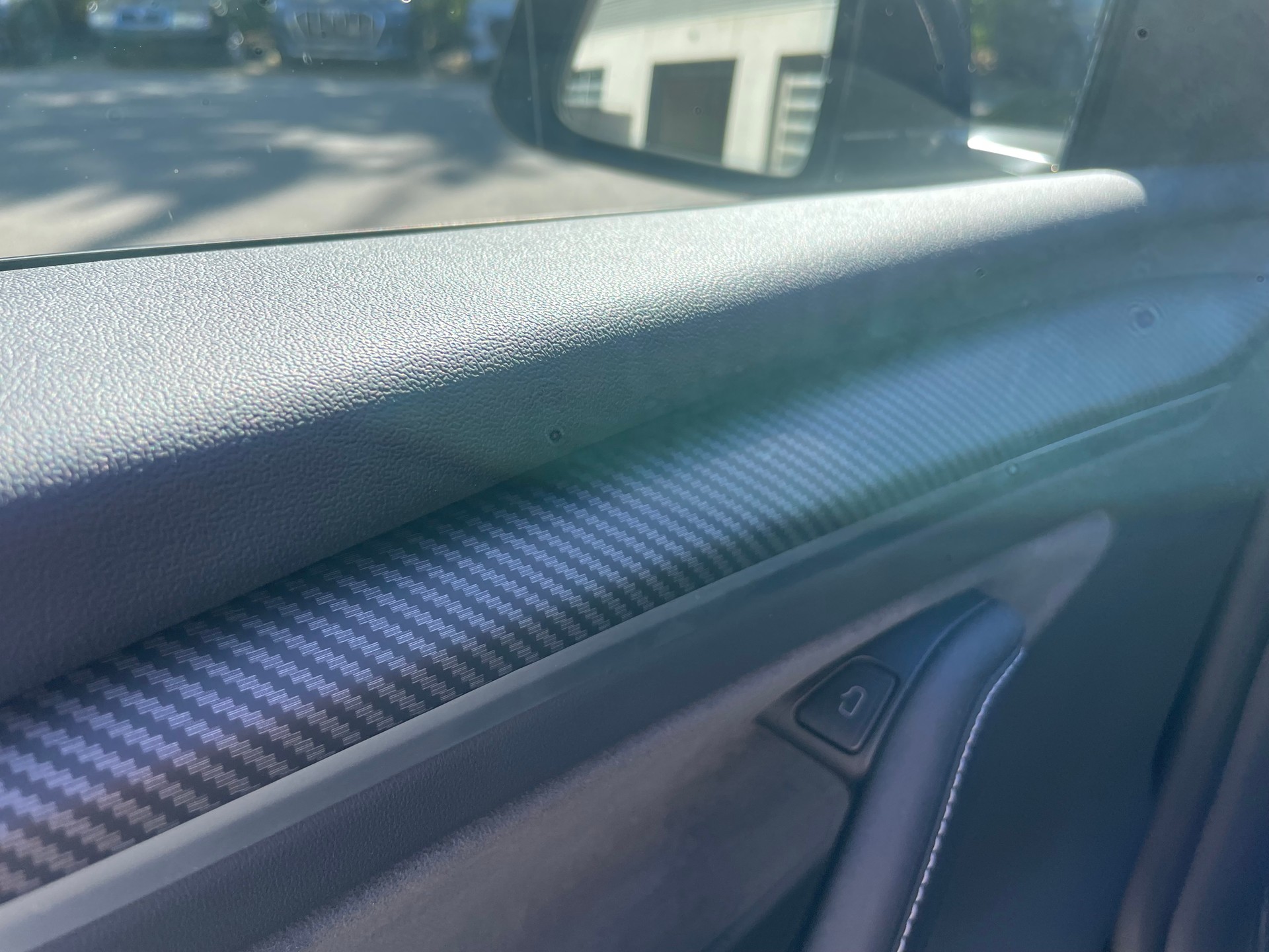 TESLA Tesla Model Y Performance Dual Motor-image-3