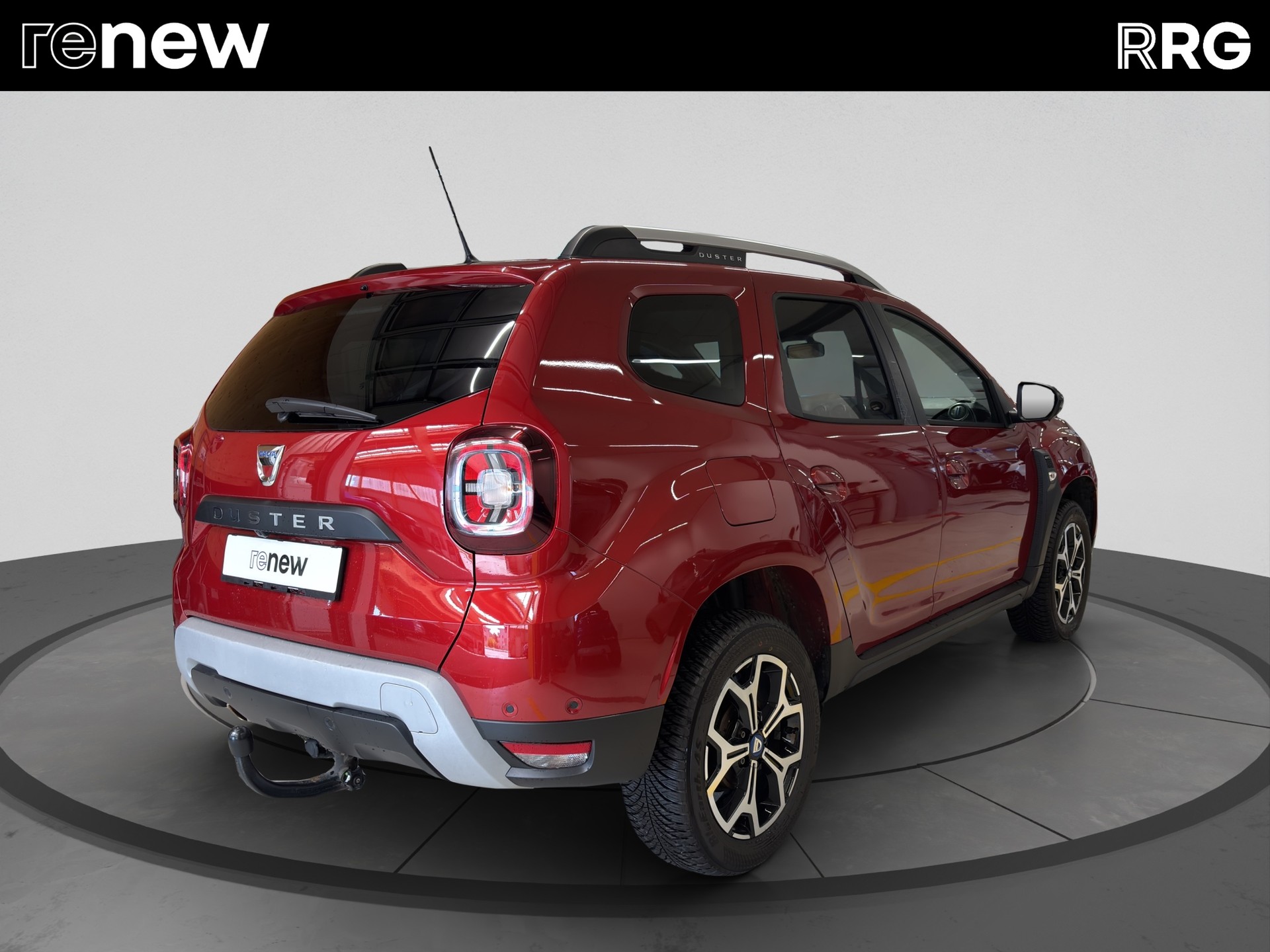 DACIA Duster TCe 130 Celebration 4x4-showroom-element-2