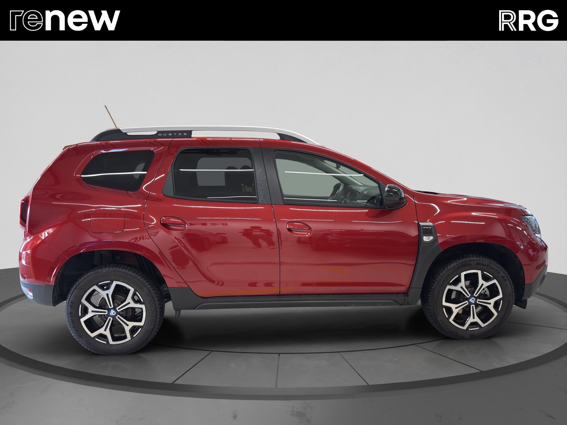 DACIA Duster TCe 130 Celebration 4x4-showroom-element-1