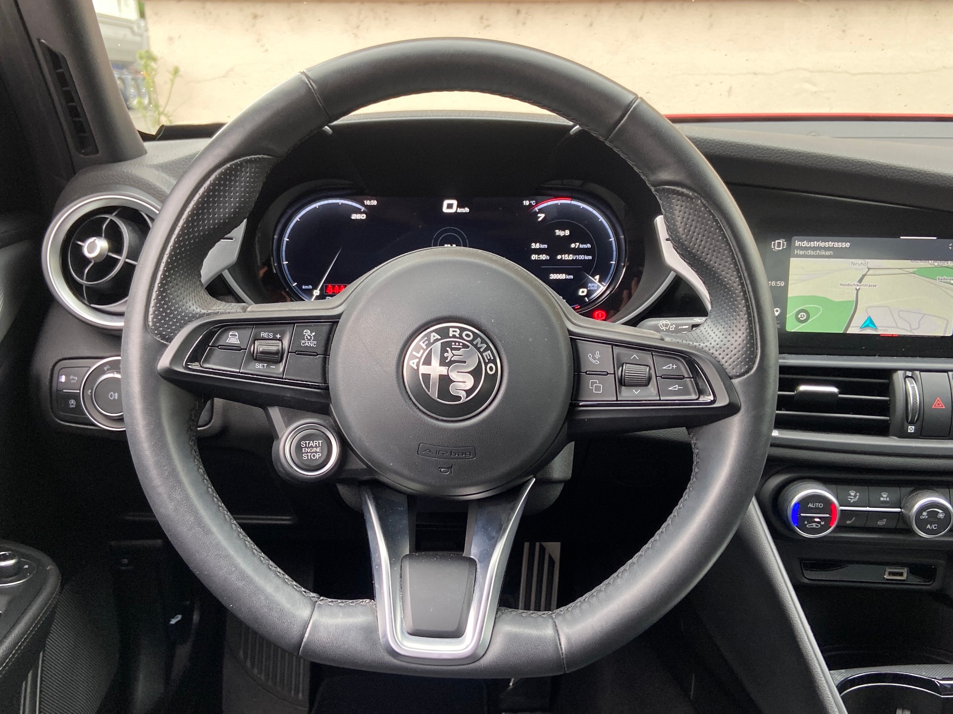 ALFA ROMEO Giulia 2.0 Veloce Q4 AT8 - Etna-image-7