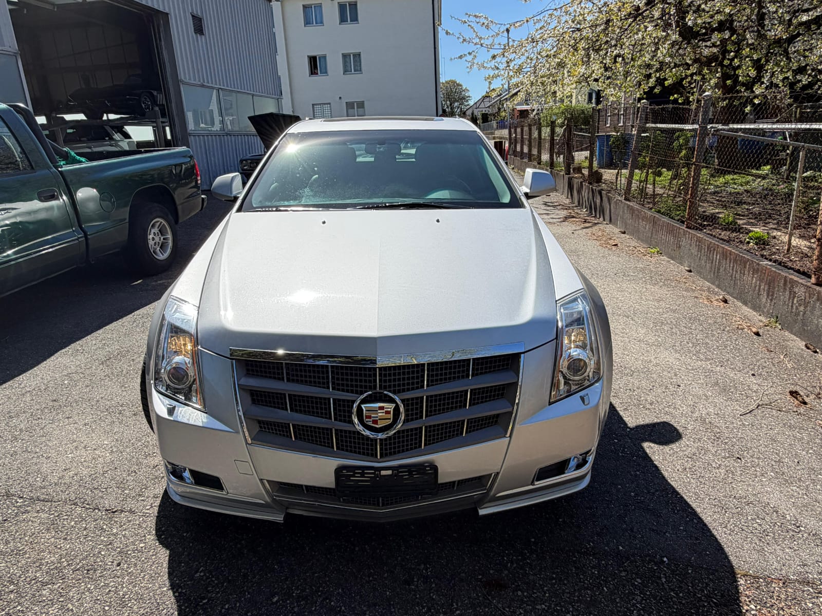 Car photo
