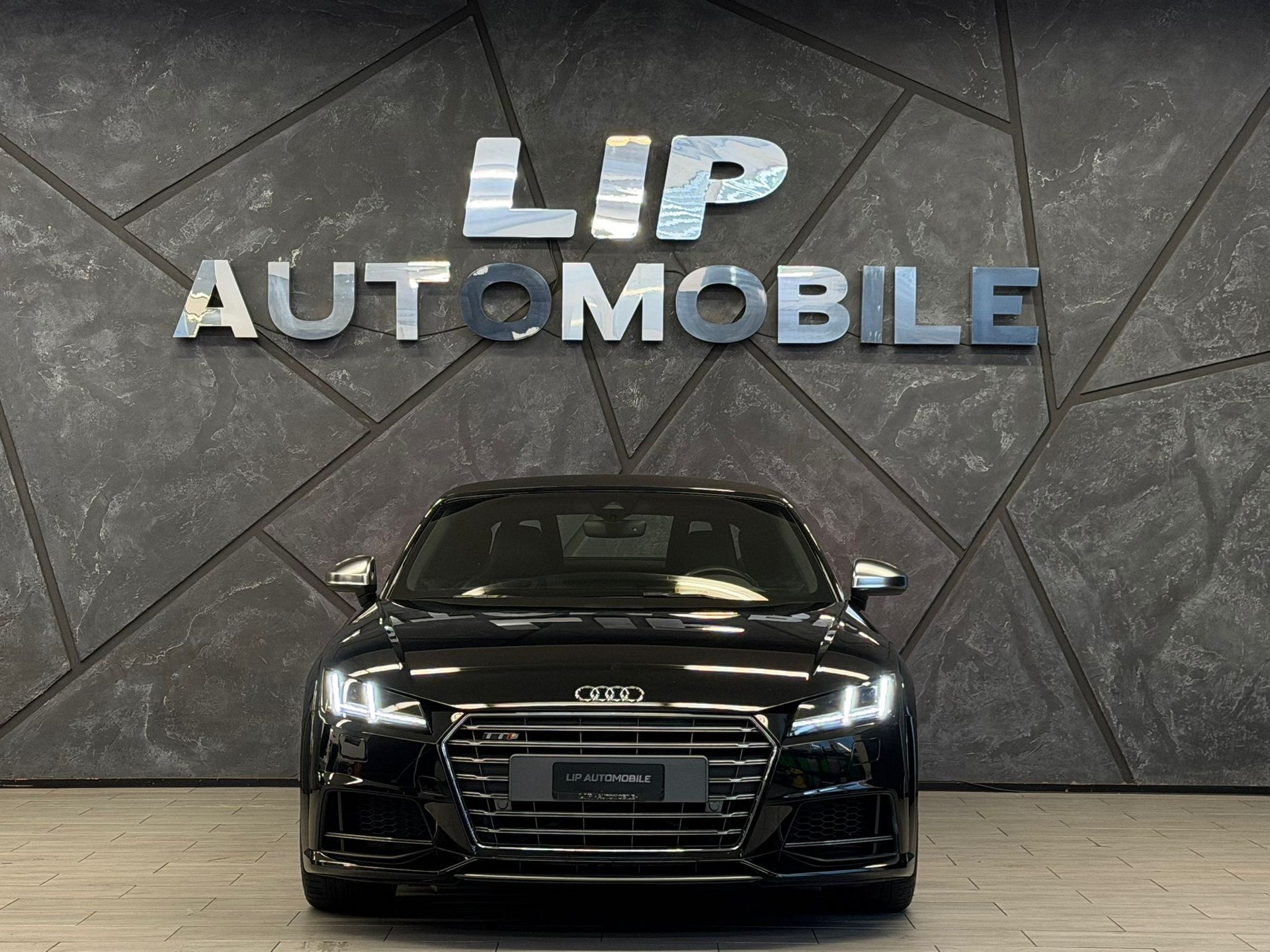 AUDI TTS Roadster 2.0 TFSI quattro S-tronic-image-1