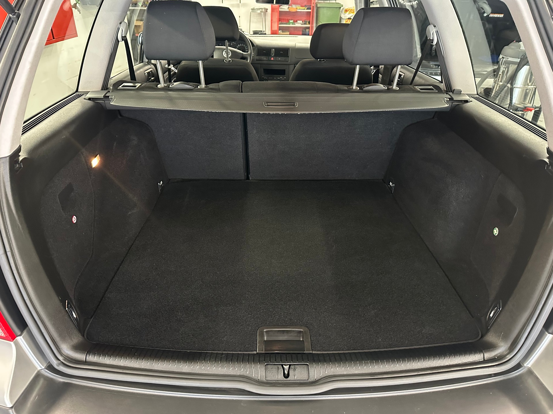 VW Golf Variant 2.0 Comfortline Generation-image-9