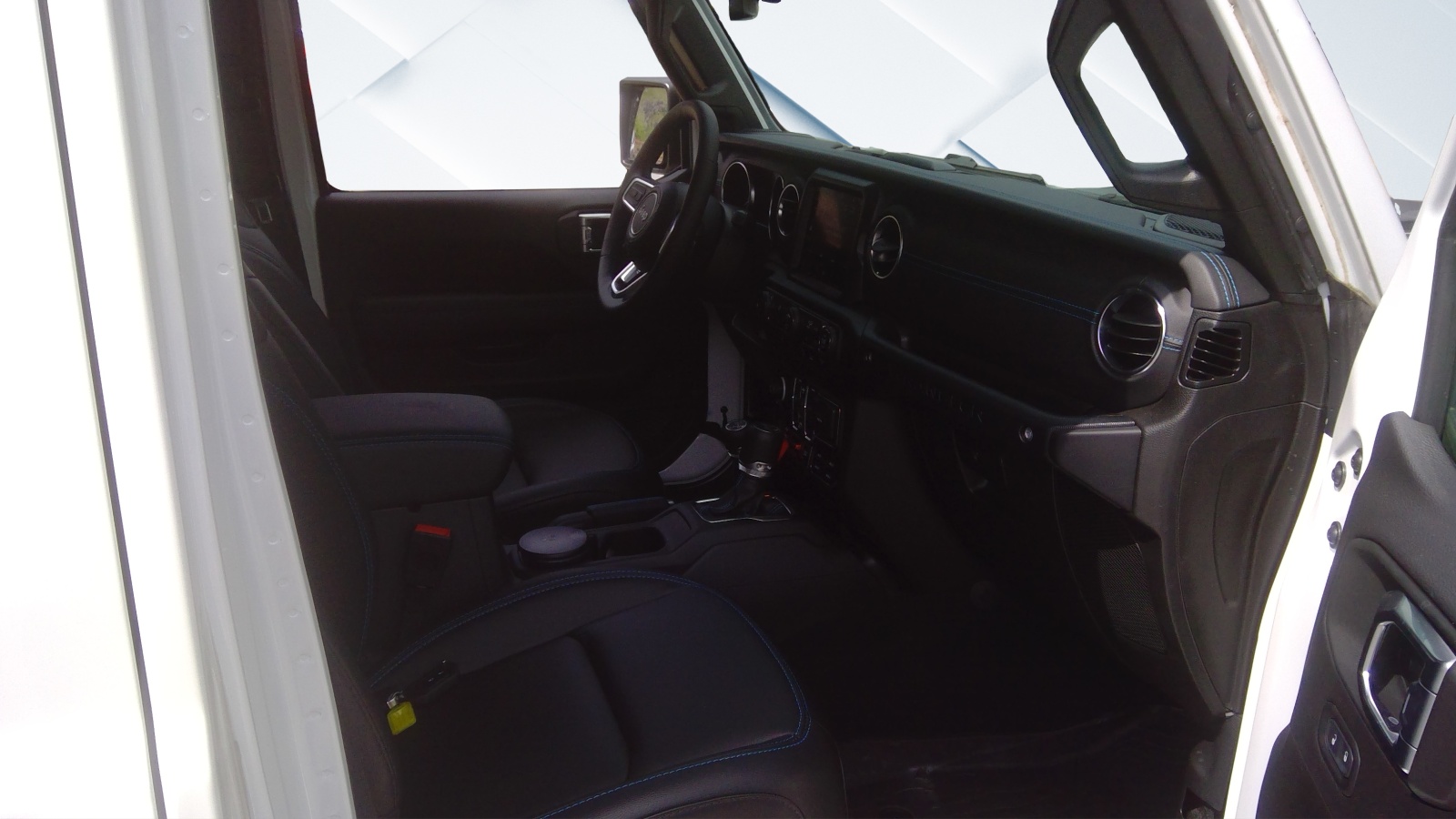 JEEP Wrangler 2.0 PHEV Unlimited Rubicon DT Automatic-image-4