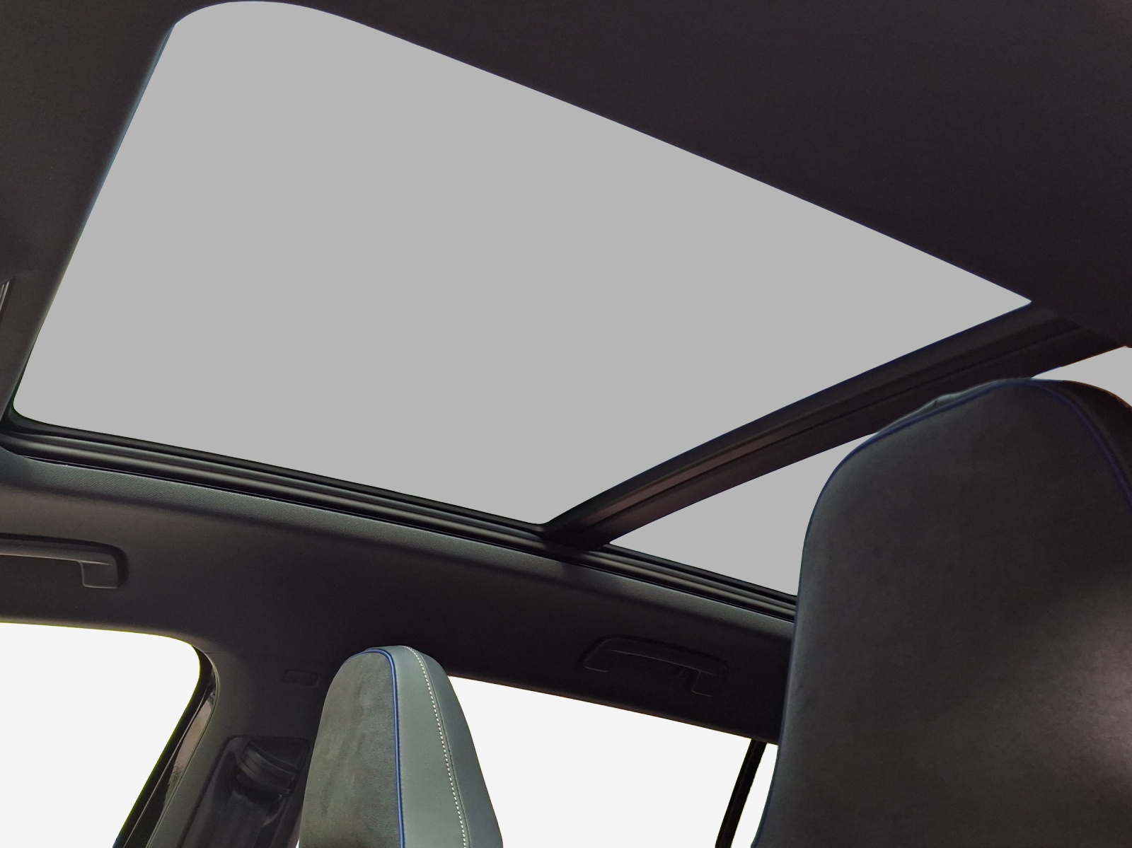 VW Tayron 1.5 TSI evo2 eHybrid R-Line DSG-image-14