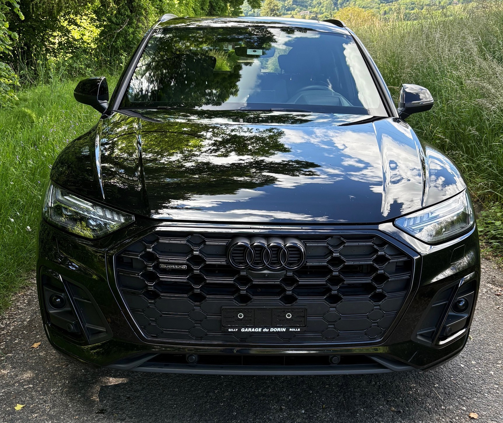 Car photo