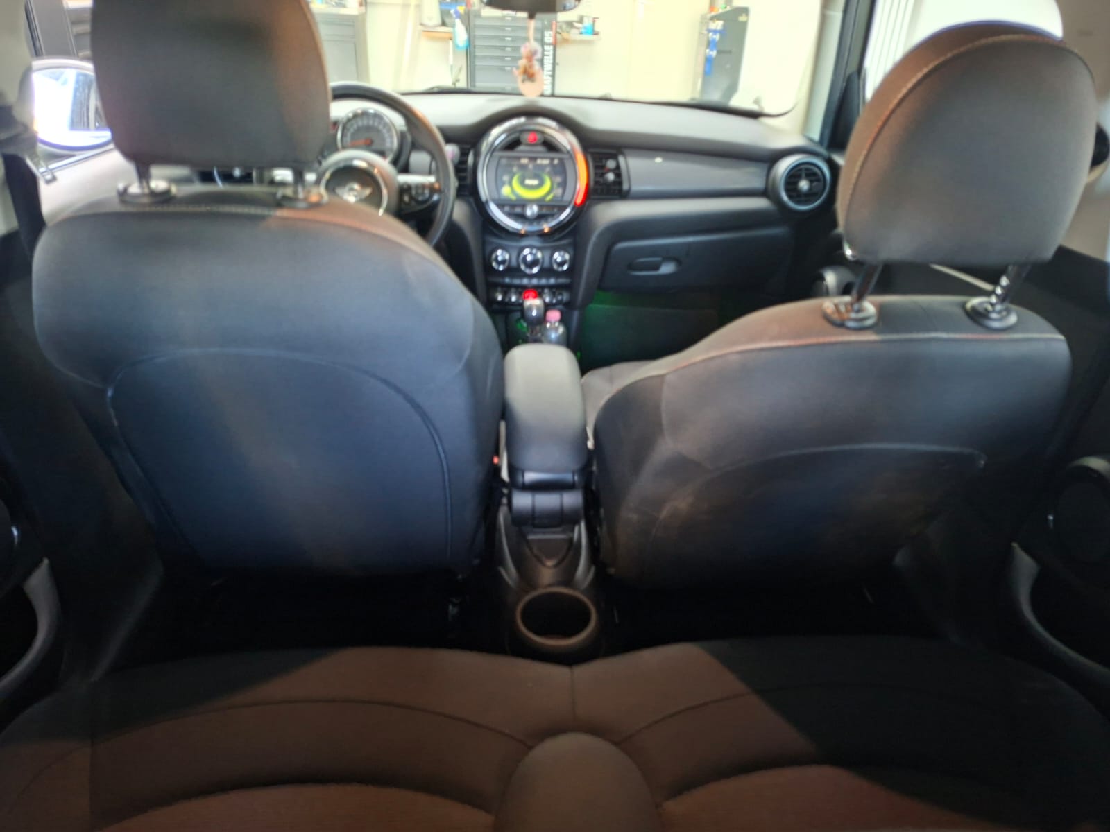 MINI Cooper-image-12