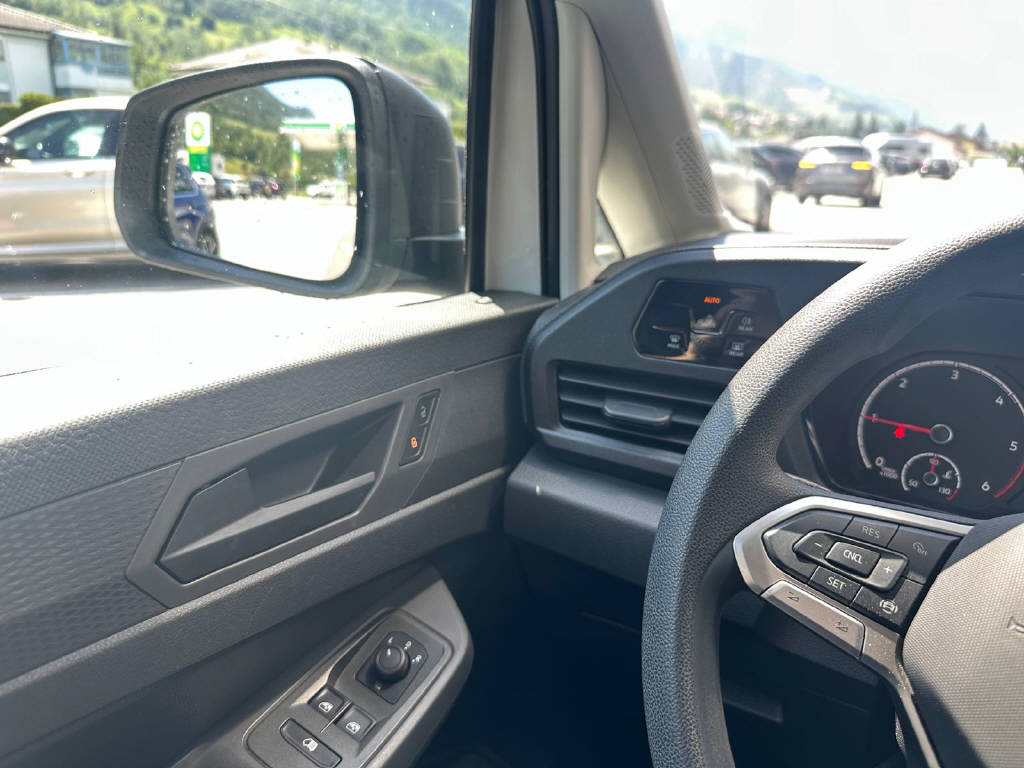 VW Caddy Maxi fourg. 2.0 TDI 122 BlueMT 4motion-image-7
