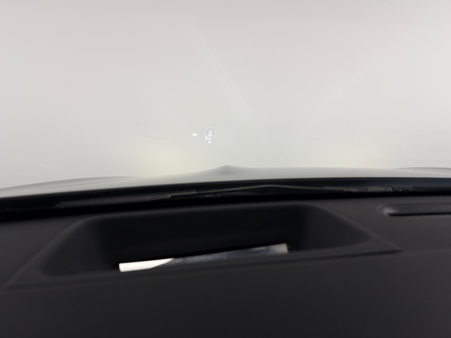 MERCEDES-BENZ CLA Shooting Brake 250 AMG Line Cosmos Black 4Matic / 360° Kamera / Panoramadach / Head-Up-Display / Keyless Go /-image-19