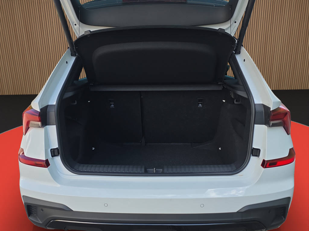 SKODA Kamiq 1.5 TSI Monte Carlo DSG-image-14