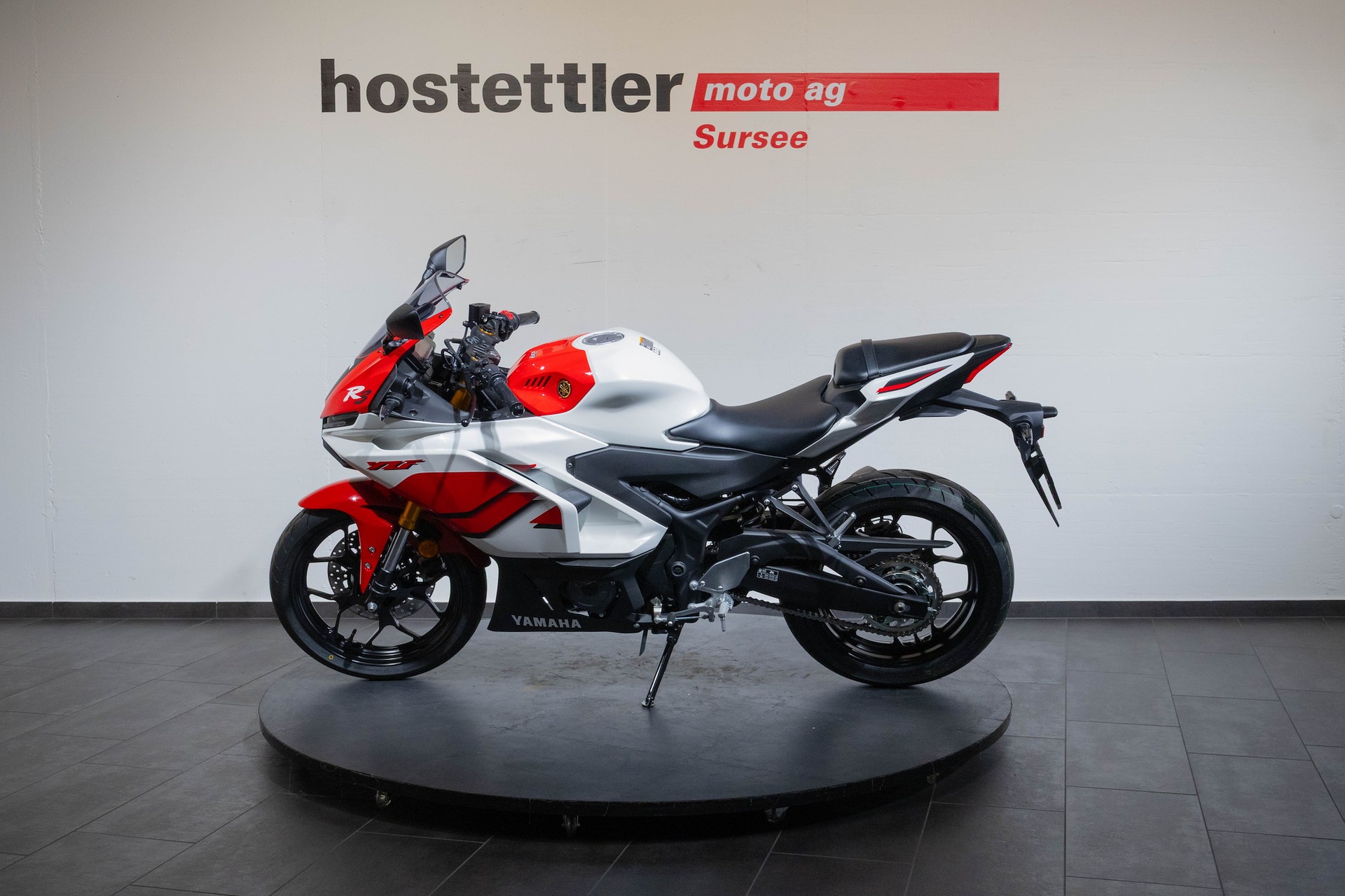 YAMAHA R3 70th Anniversary-image-4