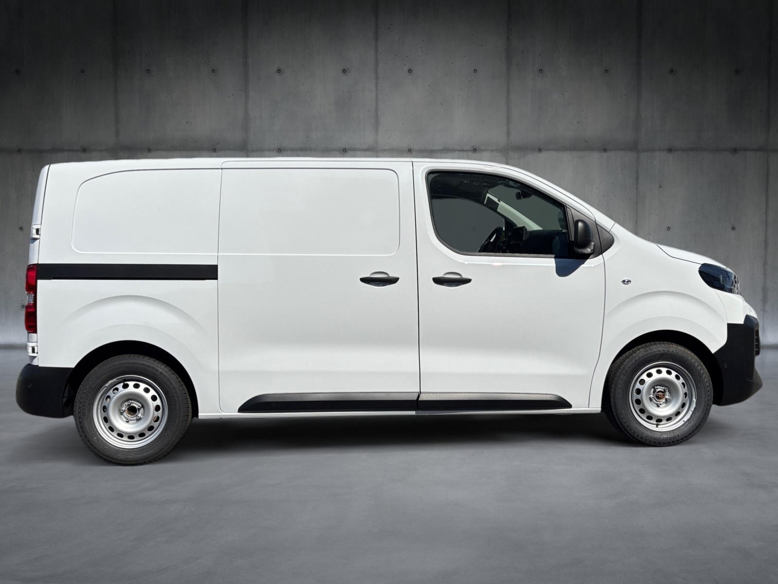 PEUGEOT Expert 1.5 BlueHDi 120 S&S Standard-showroom-element-2