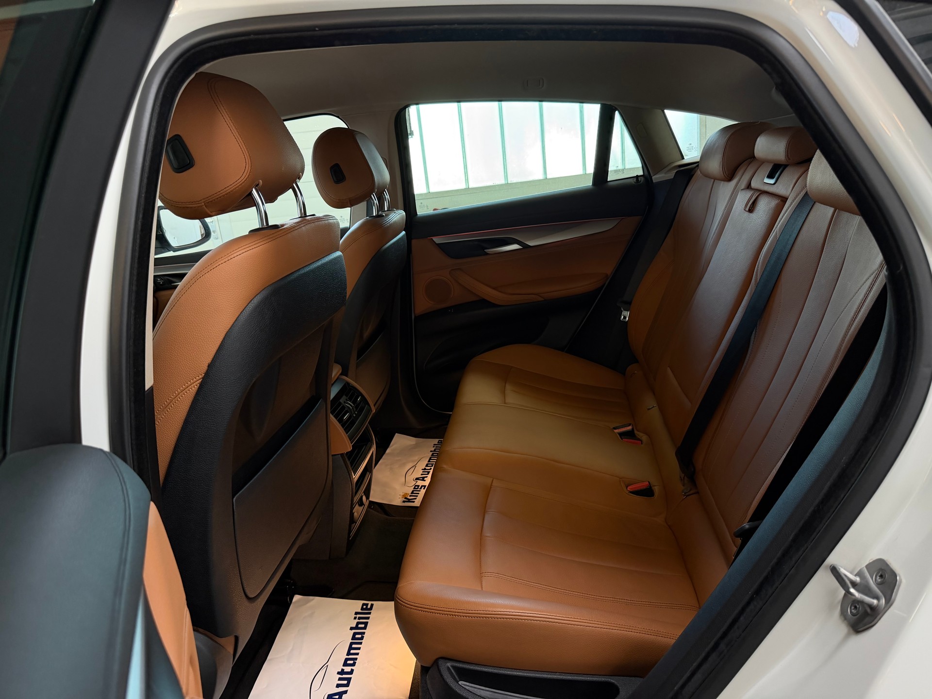BMW X6 xDrive 30d Steptronic | CH-Auto | Frisch MFK | Driving Assistant Plus-image-9