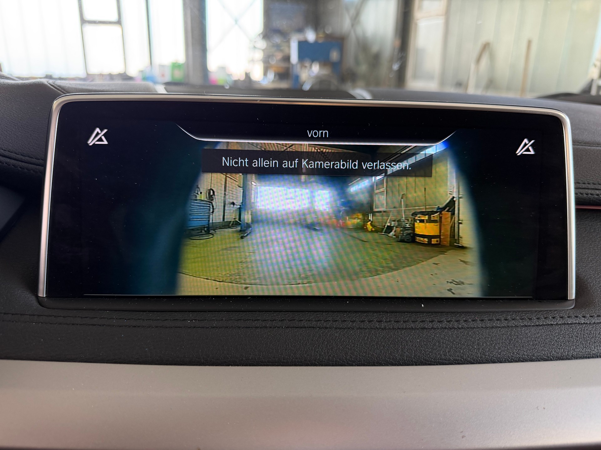 BMW X6 xDrive 30d Steptronic | CH-Auto | Frisch MFK | Driving Assistant Plus-image-17