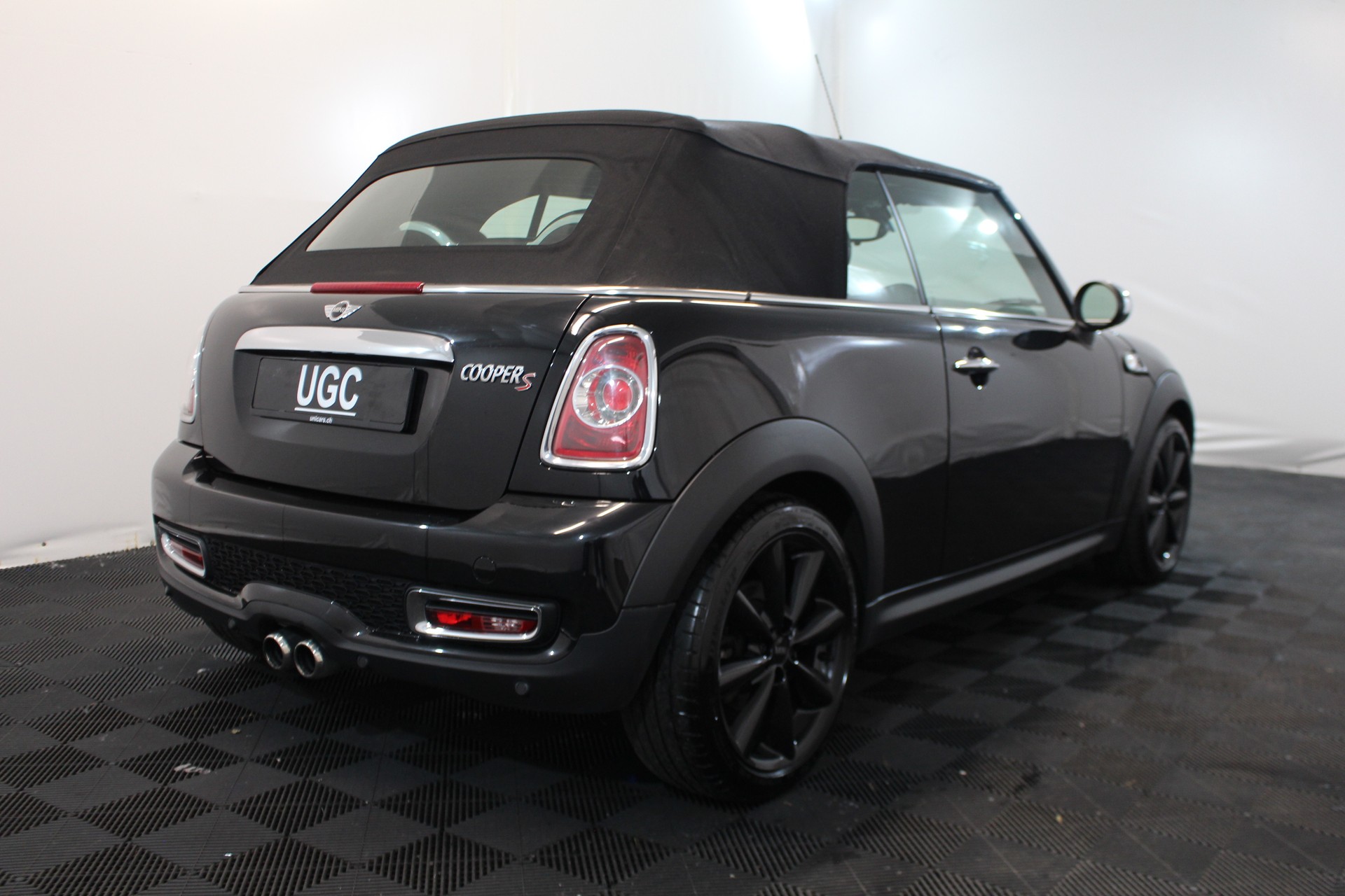 MINI Cabrio R57 1.6i Cooper S-image-5