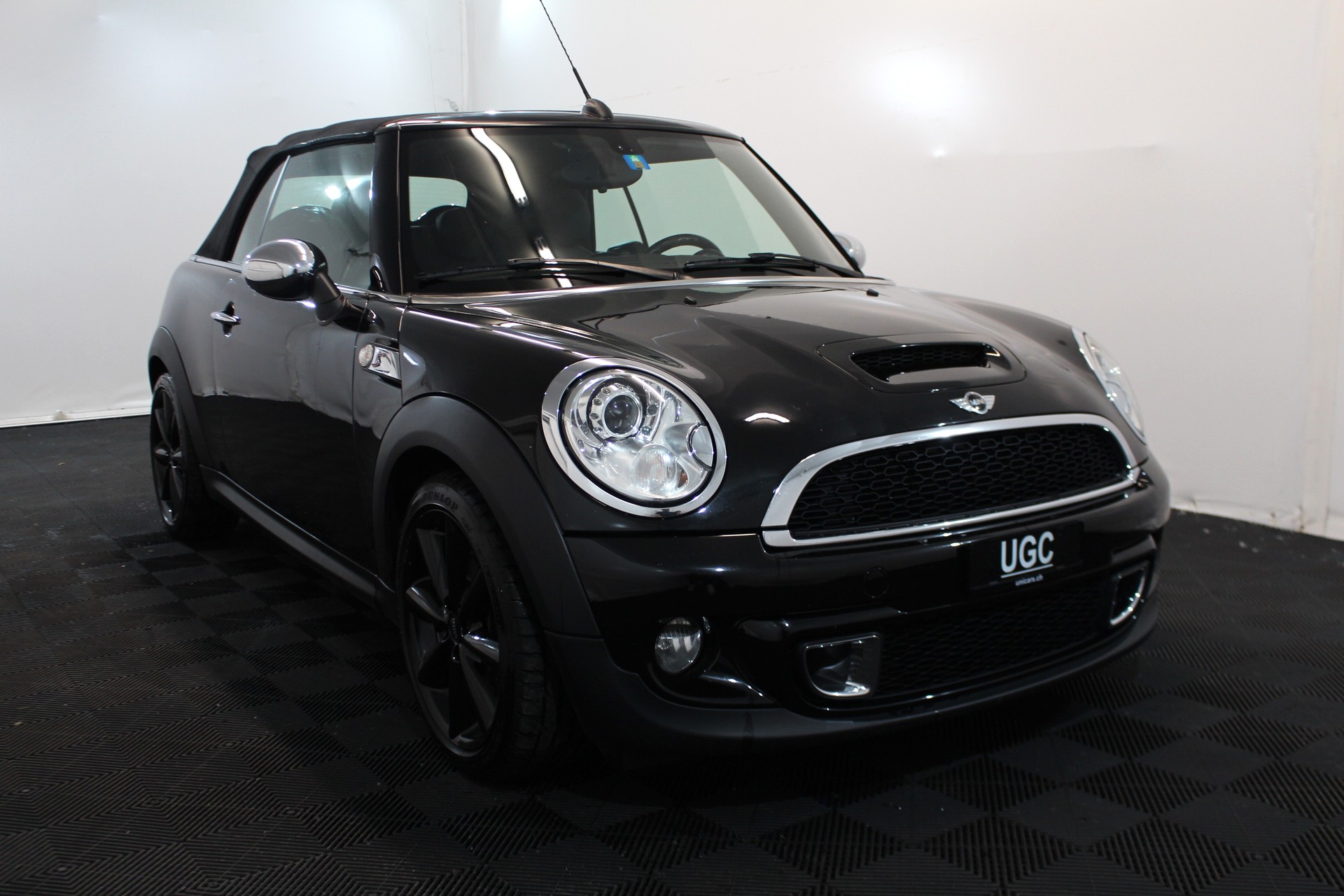 MINI Cabrio R57 1.6i Cooper S