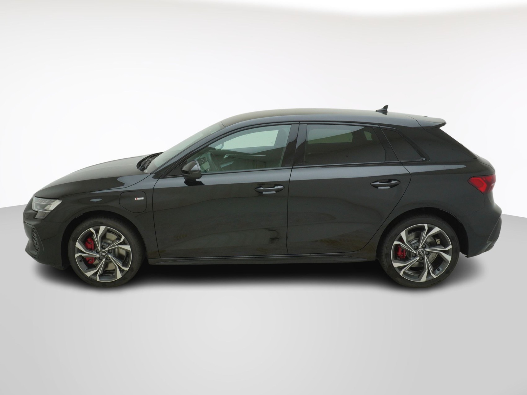 AUDI A3 Sportback 1.5 45 TFSI Plug-in-Hybrid S Line S-Tronic-image-1