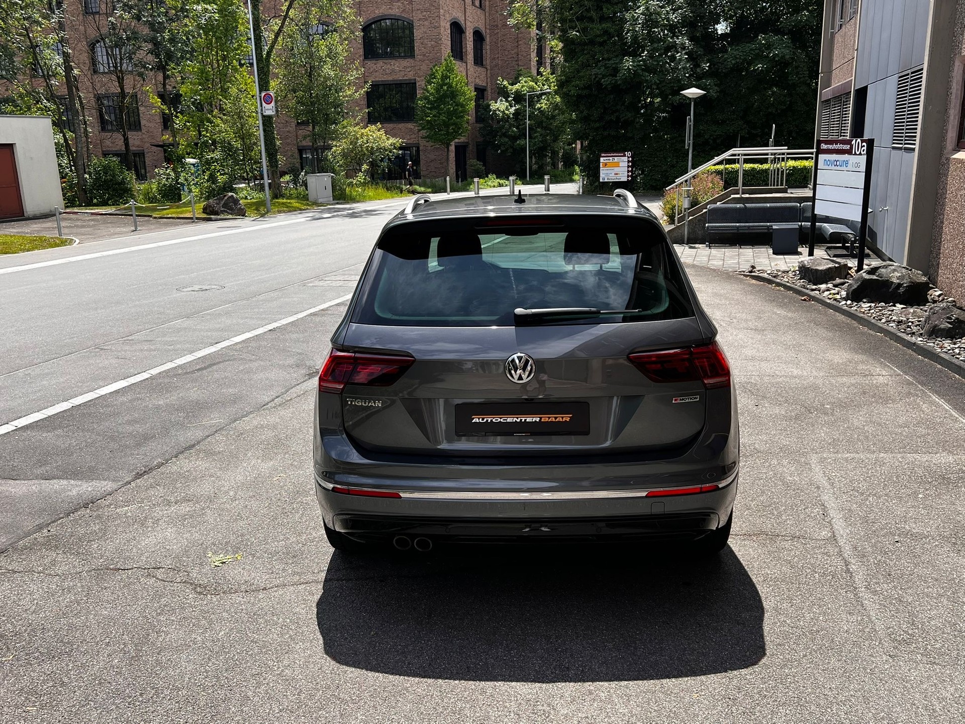 VW Tiguan 2.0 TDI SCR Highline 4Motion DSG-image-5