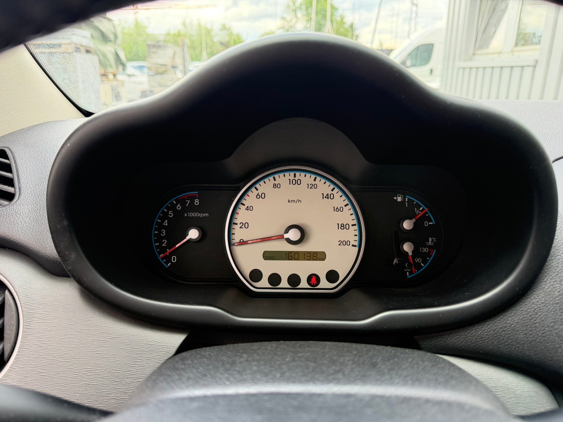 HYUNDAI i10 1.2 Style-image-12