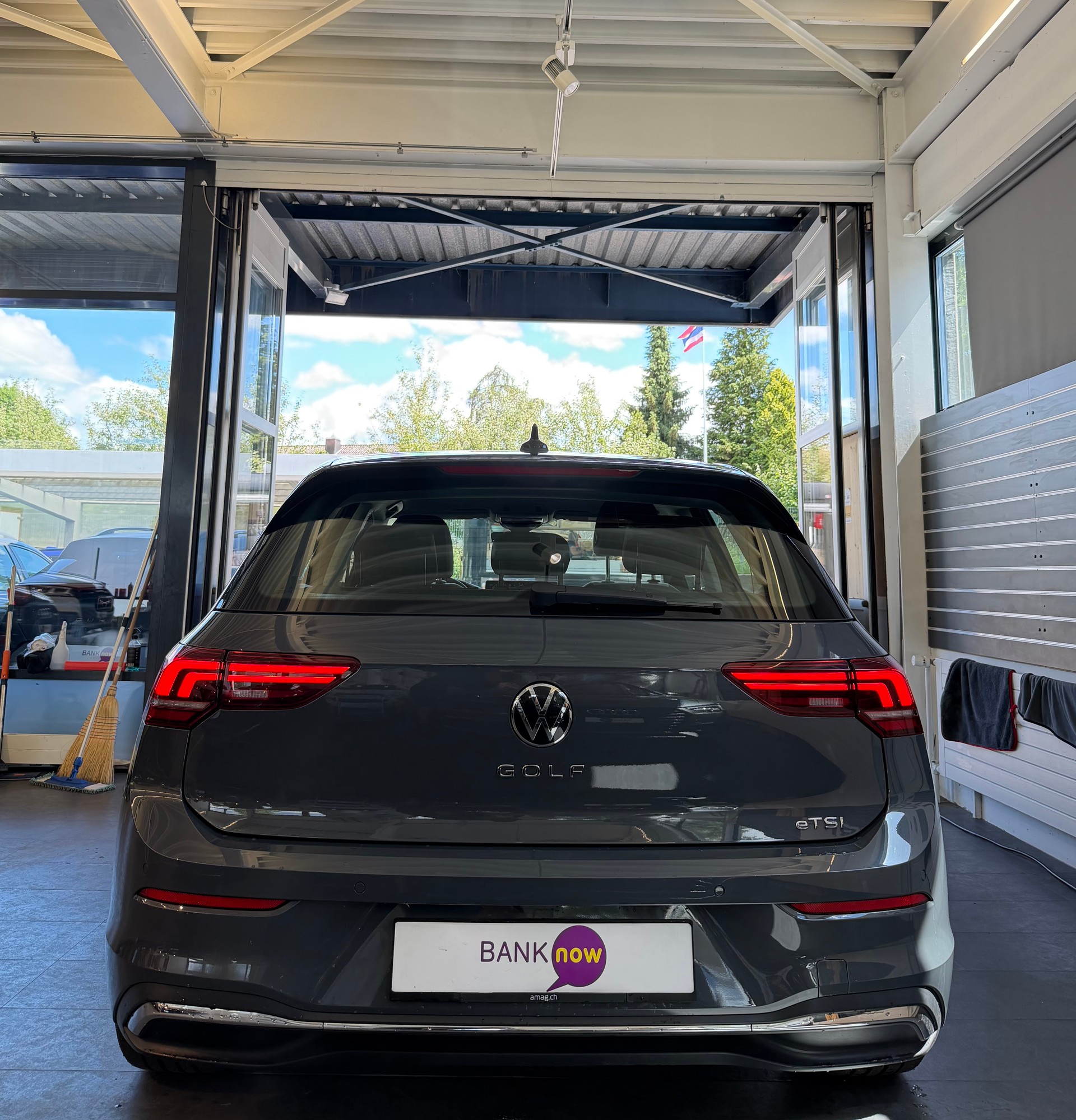VW Golf VIII 1.5 eTSI Style DSG-image-5