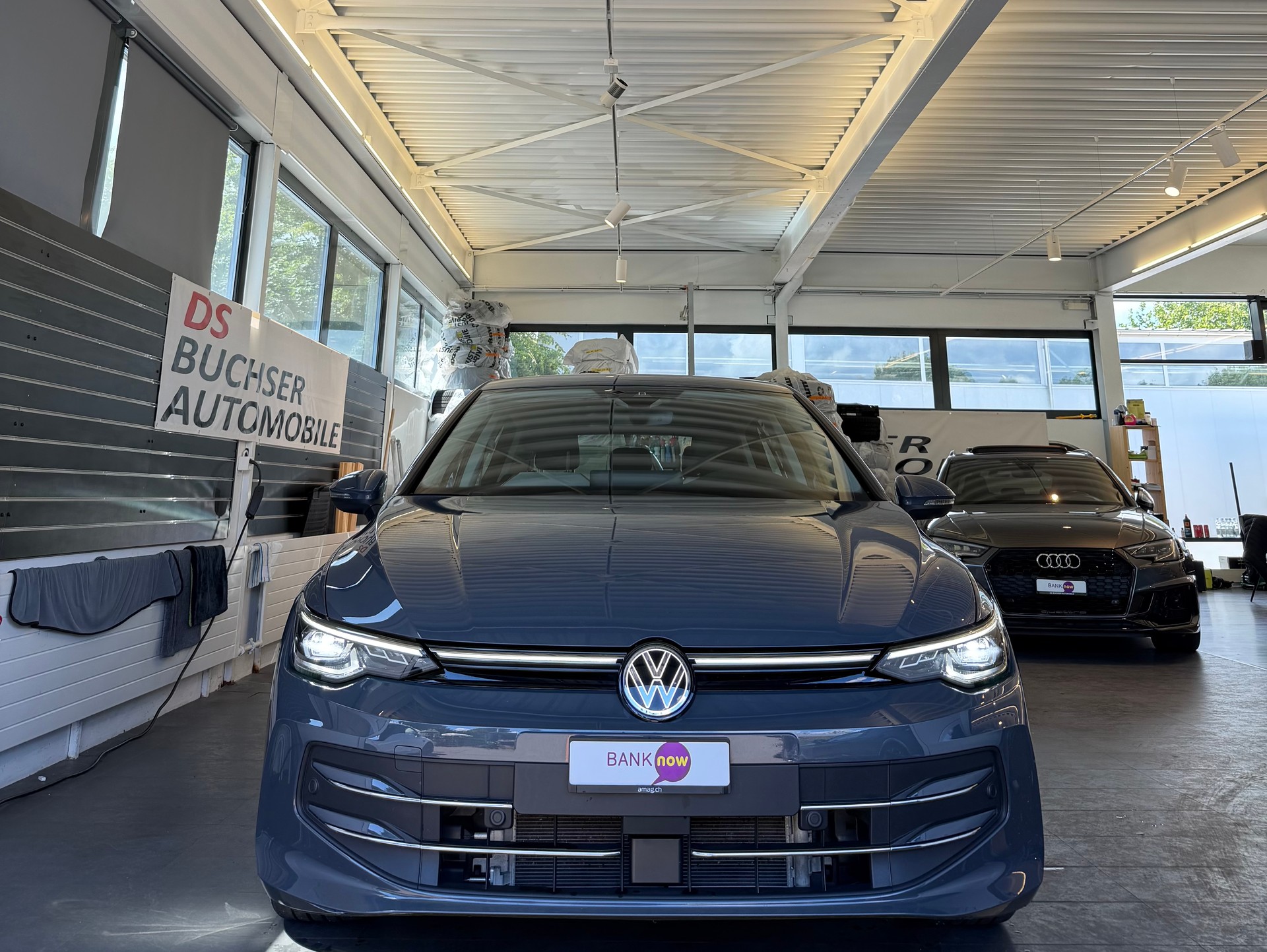 VW Golf VIII 1.5 eTSI Style DSG-image-2