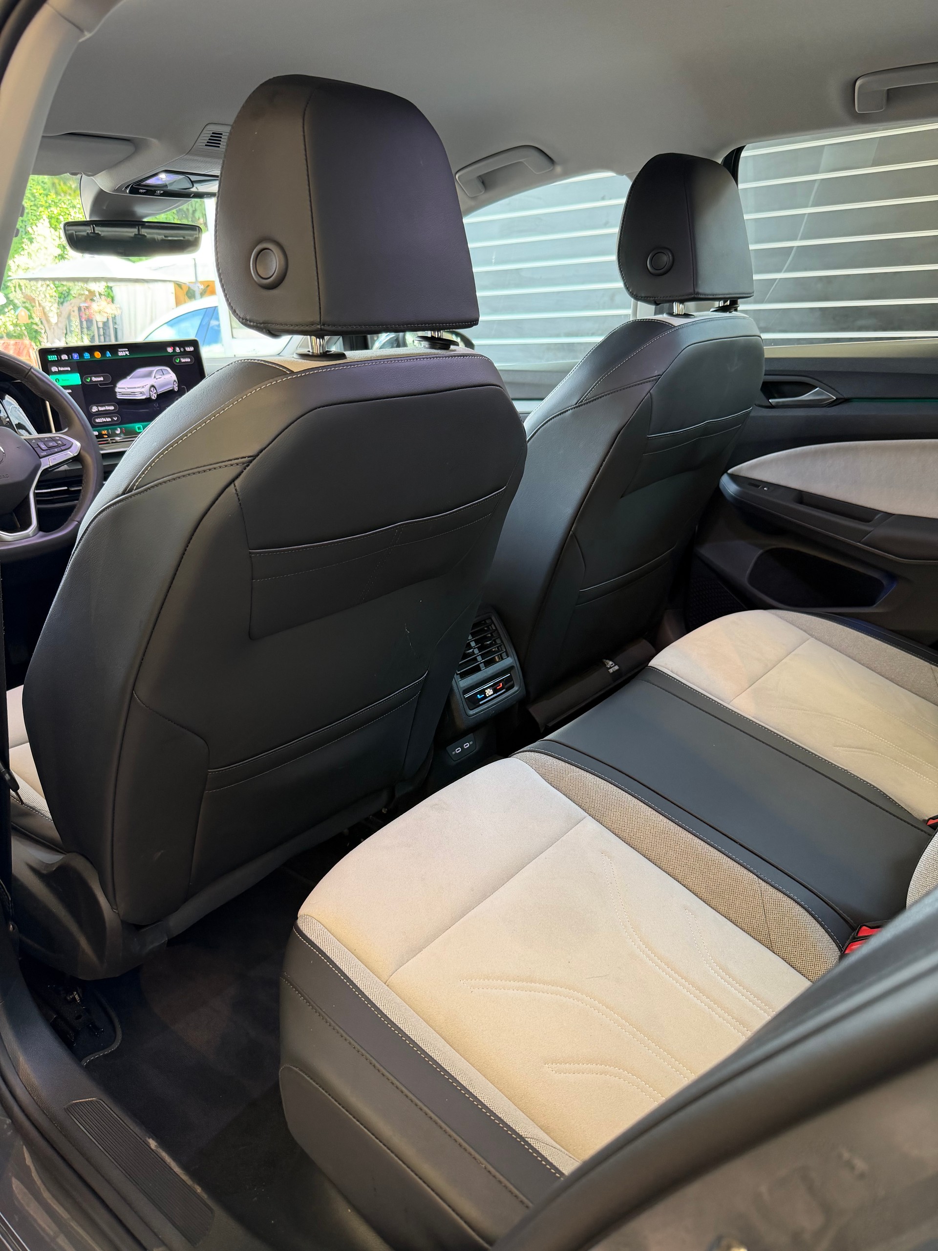 VW Golf VIII 1.5 eTSI Style DSG-image-7