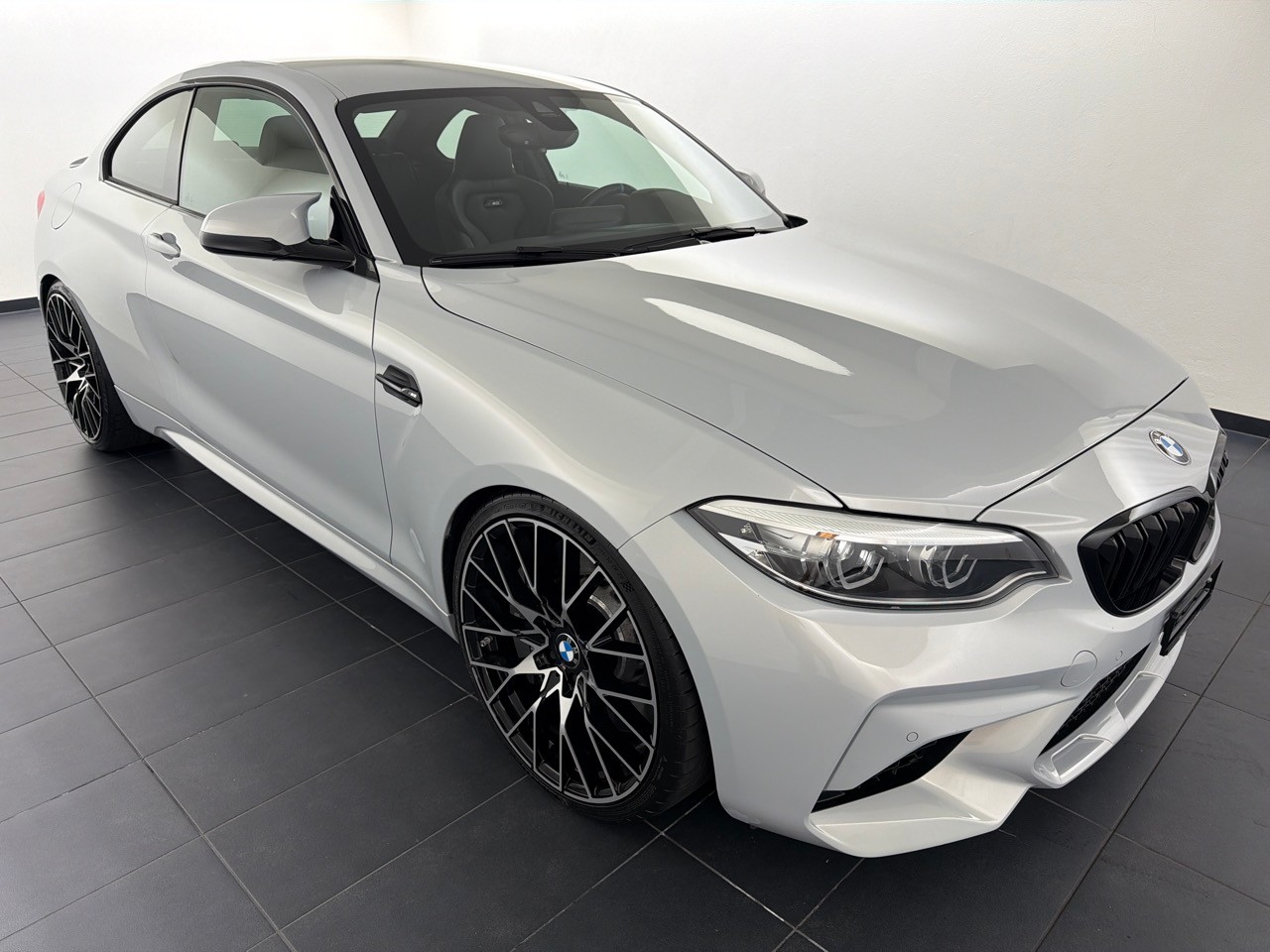 BMW M2 Competition-image-3