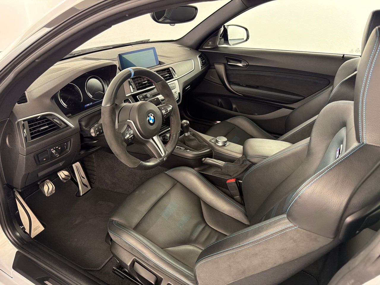 BMW M2 Competition-image-4