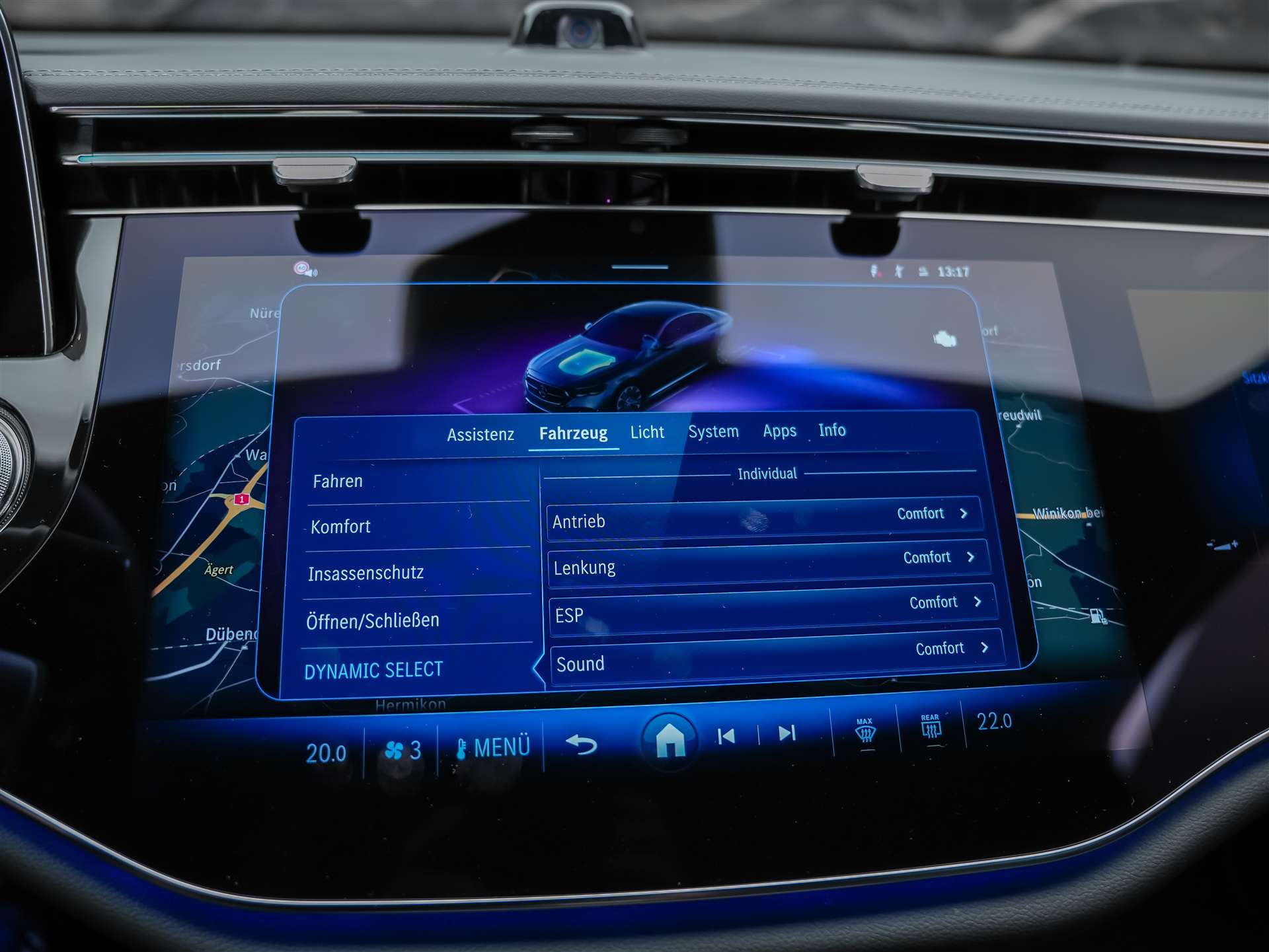 MERCEDES-BENZ E 220 d 4Matic AMG Line 9G-Tronic *Superscreen*Burmester*360° Kamera*-image-36