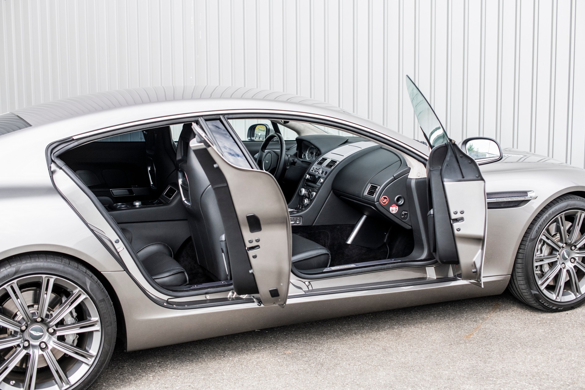 ASTON MARTIN Rapide 5.9 V12 Touchtronic 2-image-8