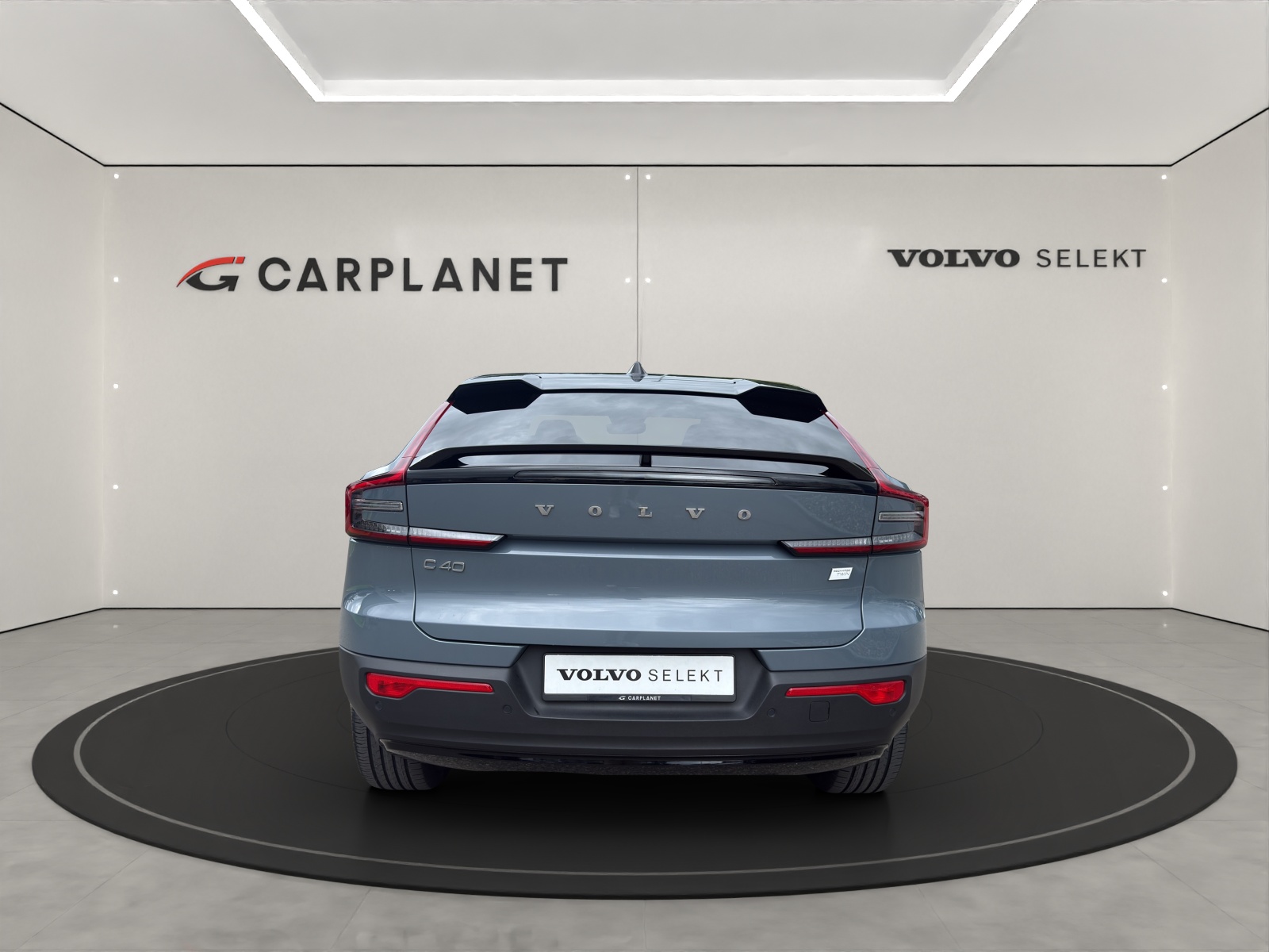 VOLVO C40 P8 Twin Recharge AWD-image-4