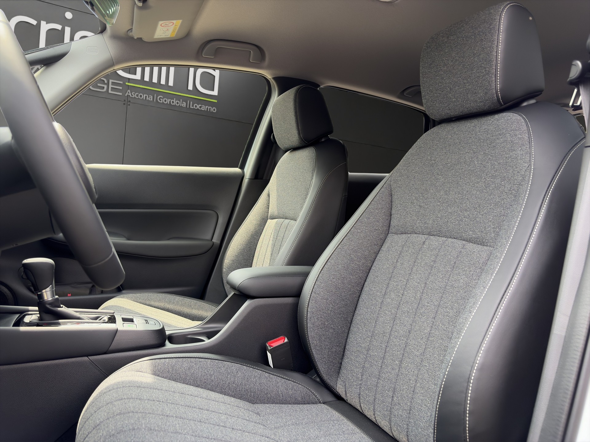 HONDA Jazz 1.5 i-MMD Advance-image-6