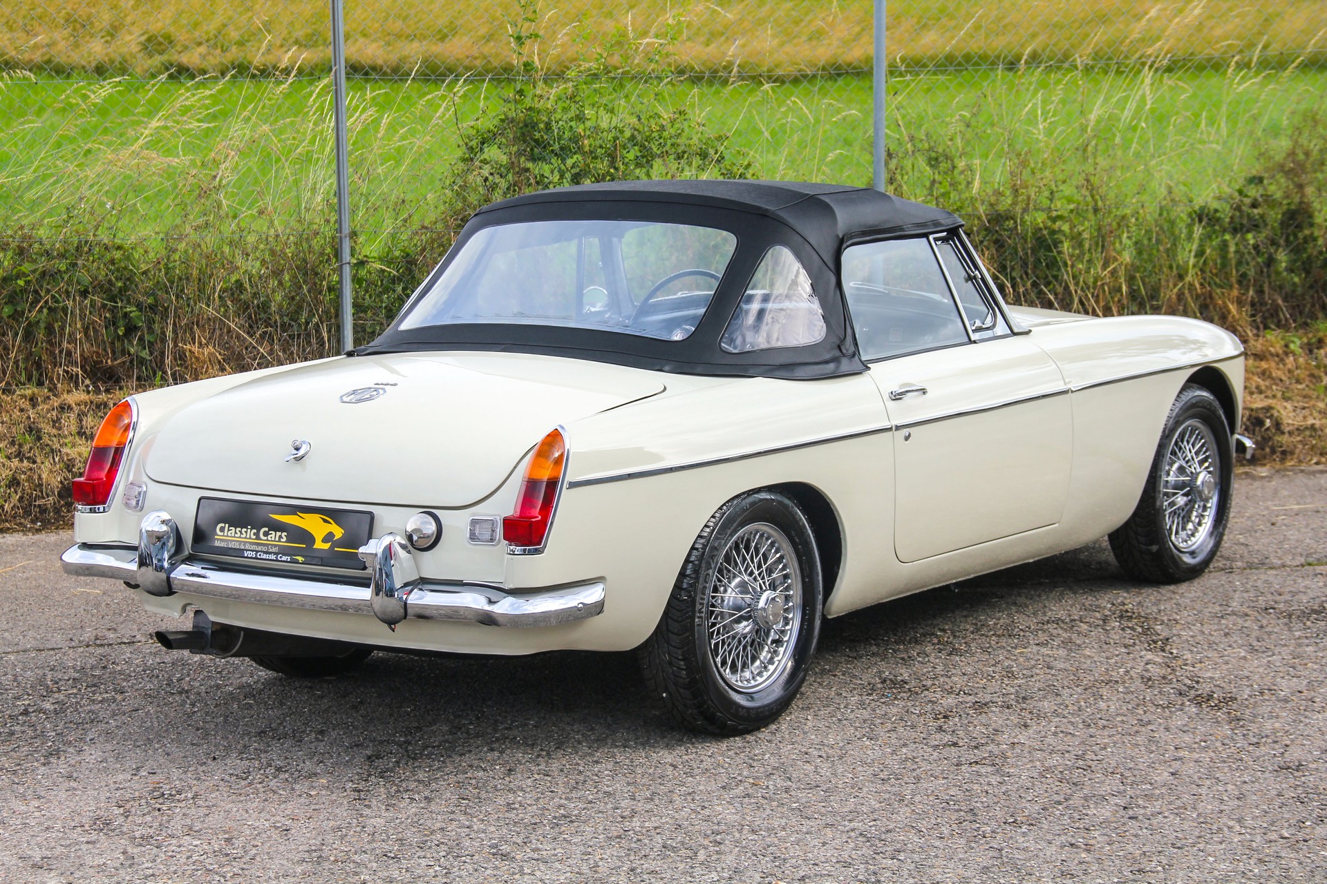 MG MGB Roadster 🇬🇧 ⭐⭐⭐⭐⭐-image-29