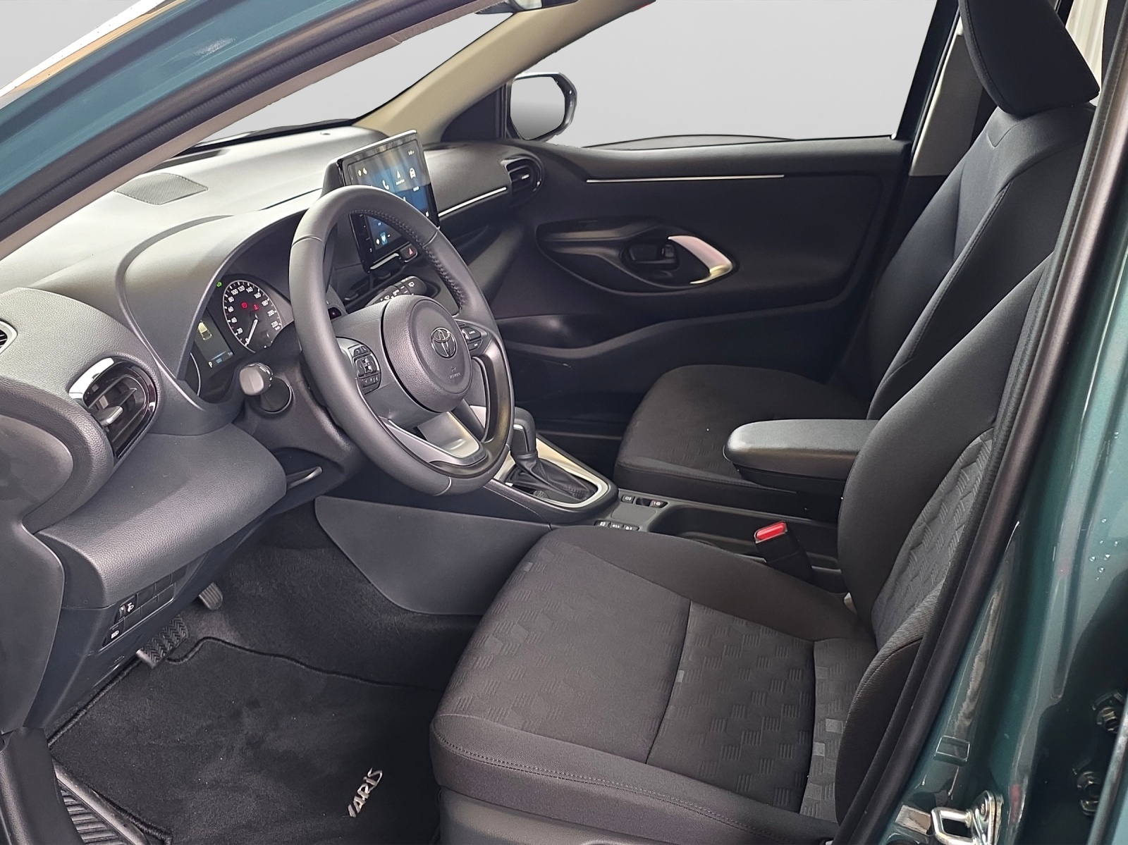 TOYOTA Yaris 1.5 VVT-i HSD Comfort-image-8