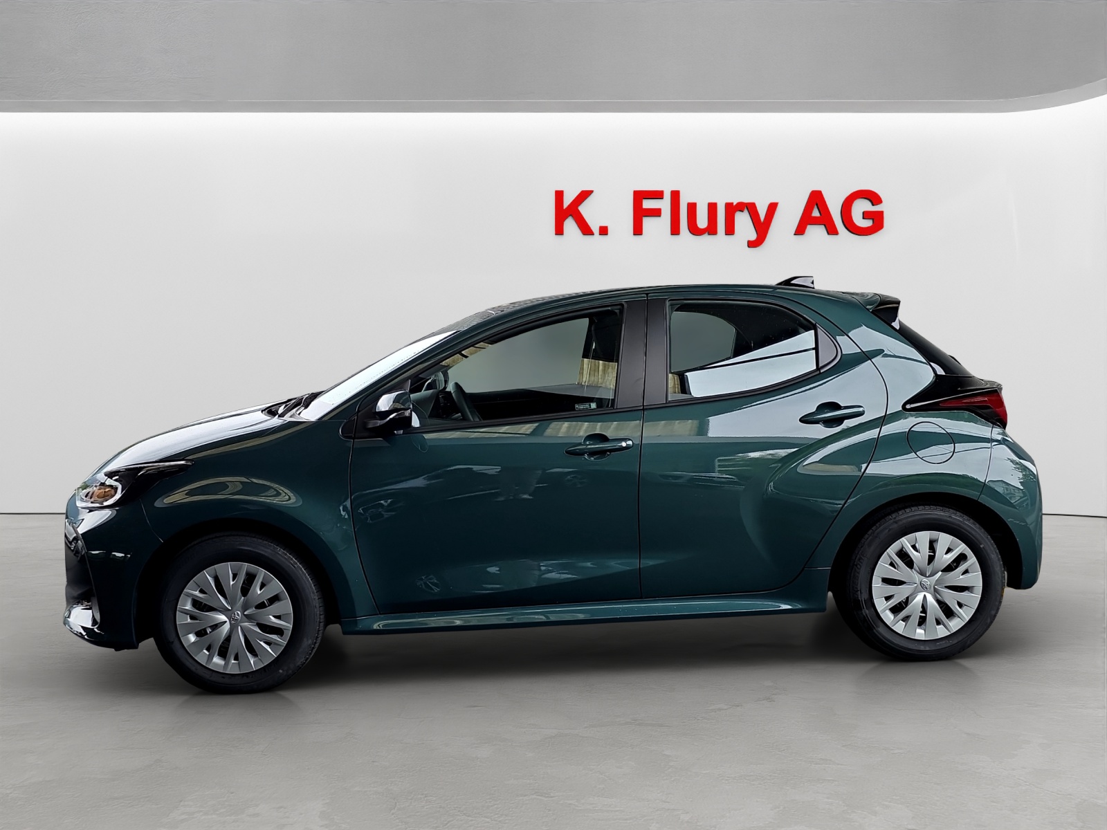 TOYOTA Yaris 1.5 VVT-i HSD Comfort-image-1
