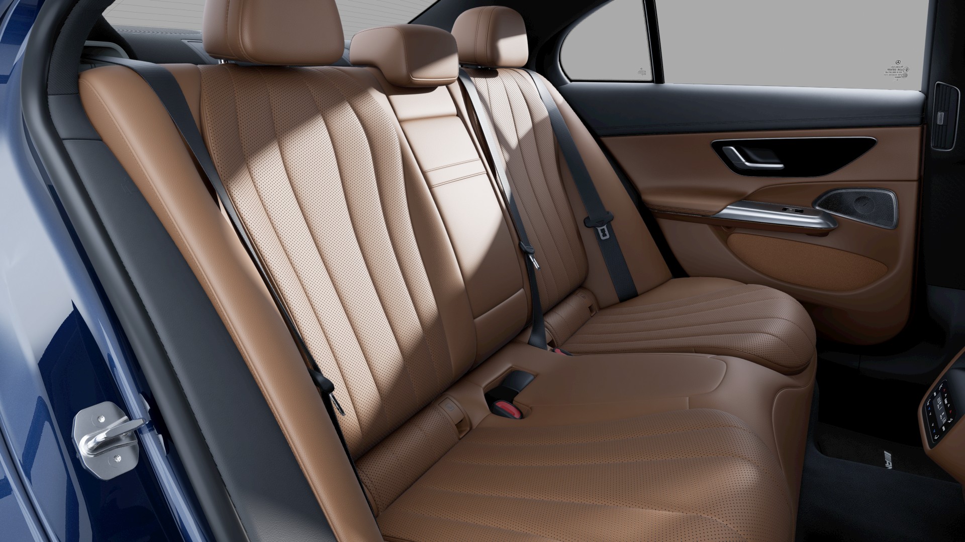 MERCEDES-BENZ E 220 d AMG Line 4MATIC-image-6