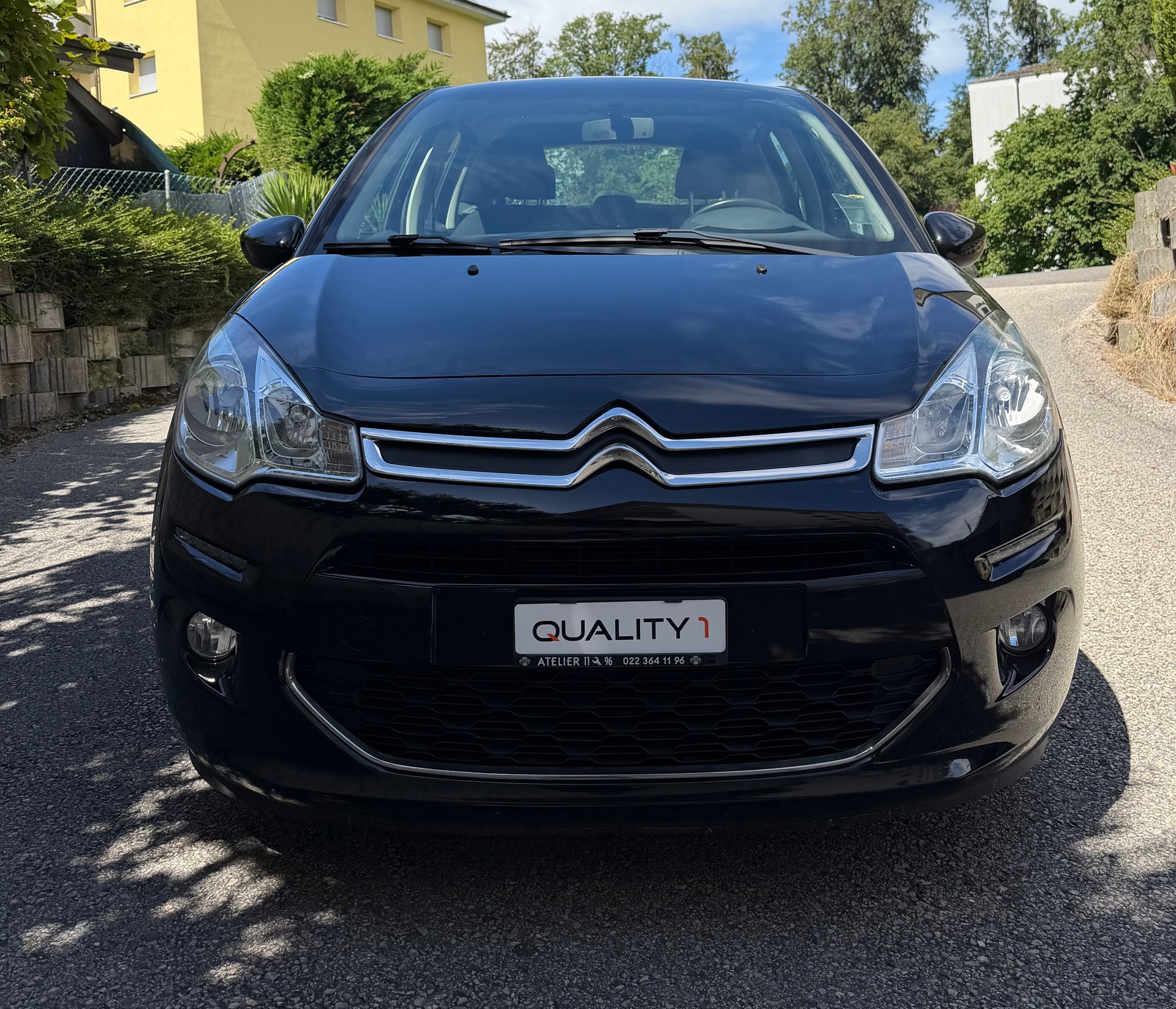 CITROEN C3 1.2i PureTech Exclusive-image-2