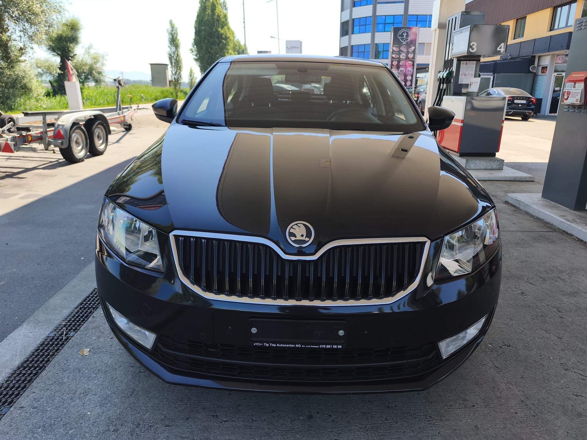 SKODA Octavia 1.8 TSI Ambition DSG-image-4
