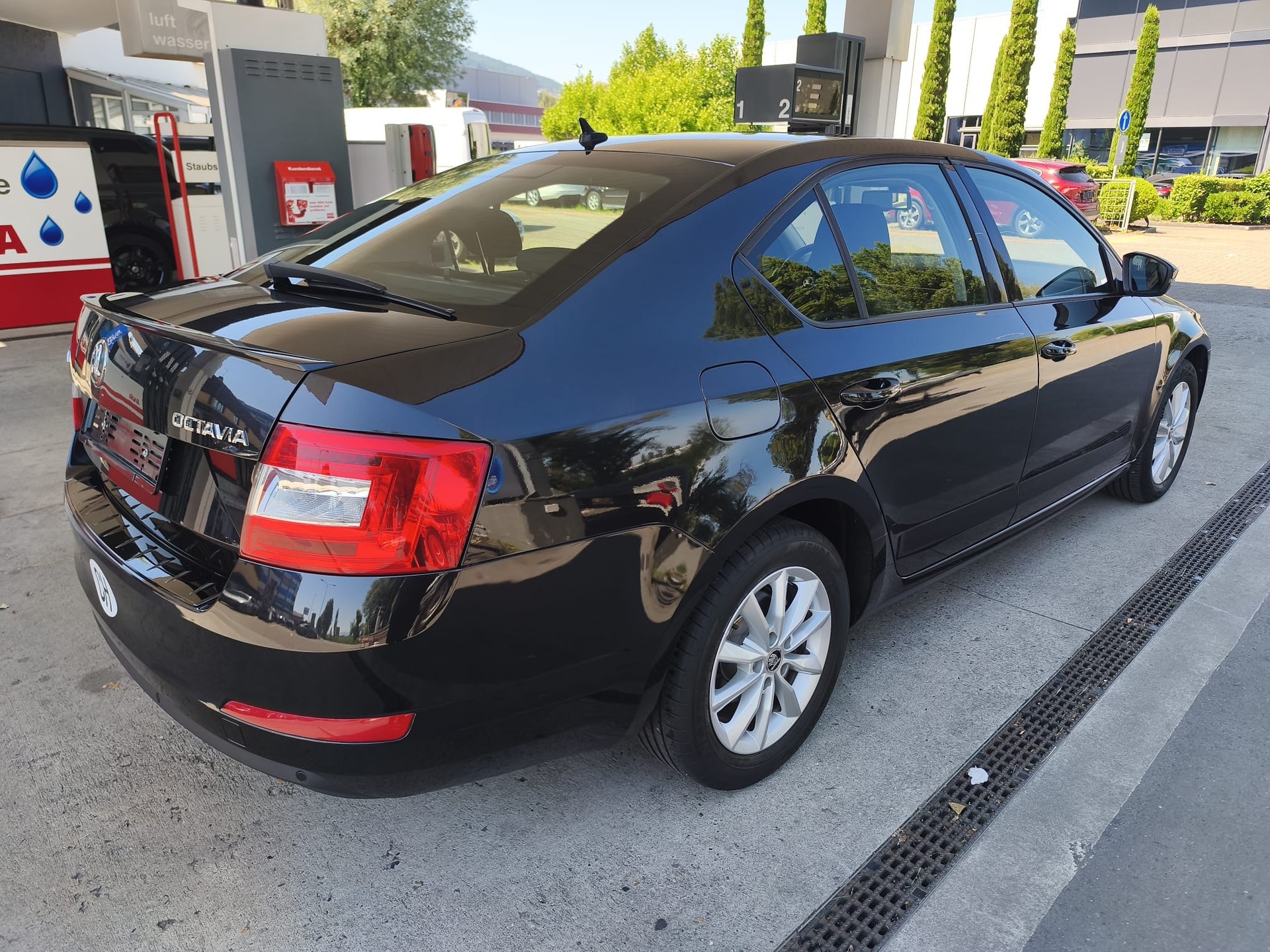 SKODA Octavia 1.8 TSI Ambition DSG-image-3