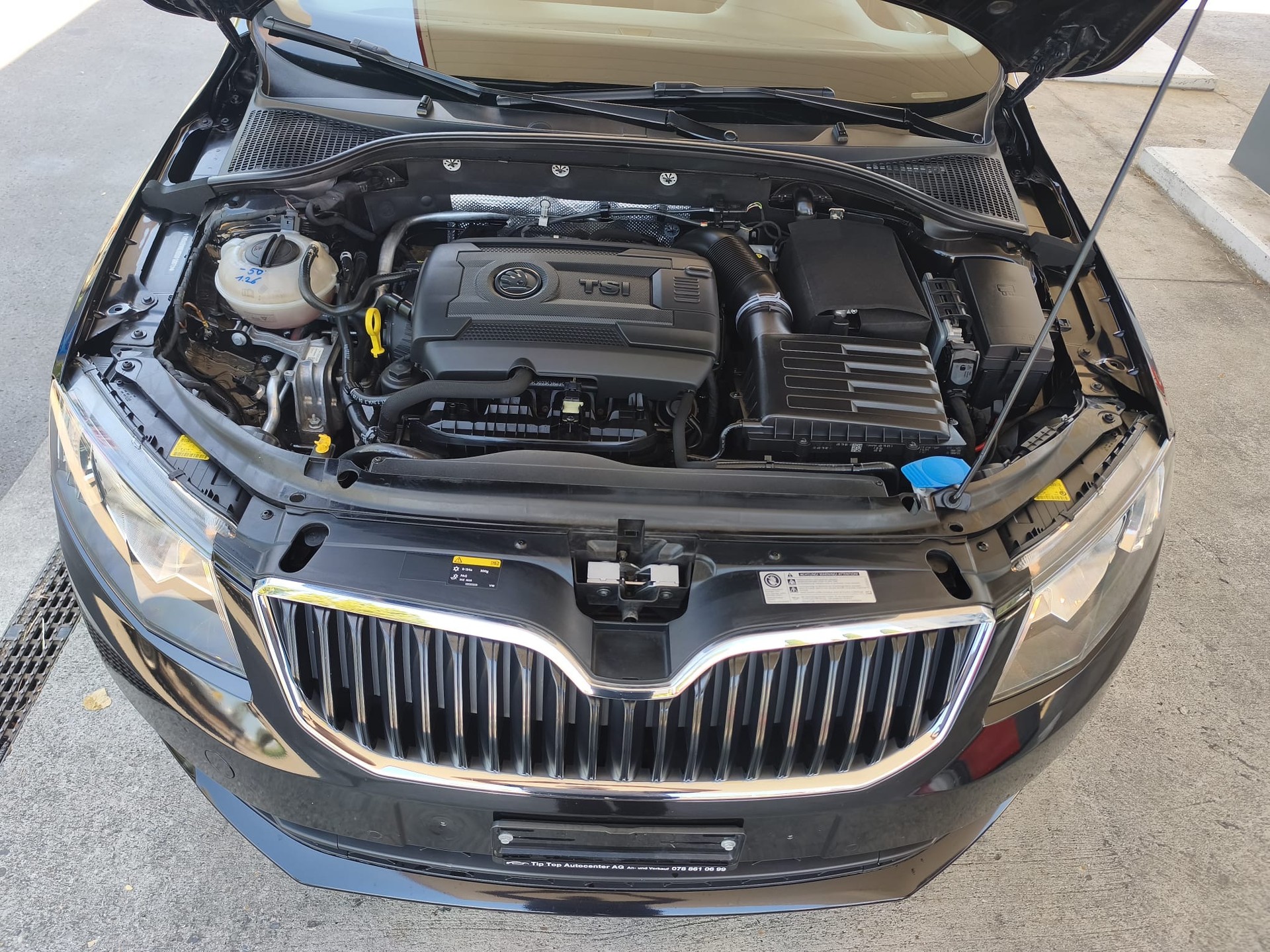 SKODA Octavia 1.8 TSI Ambition DSG-image-5