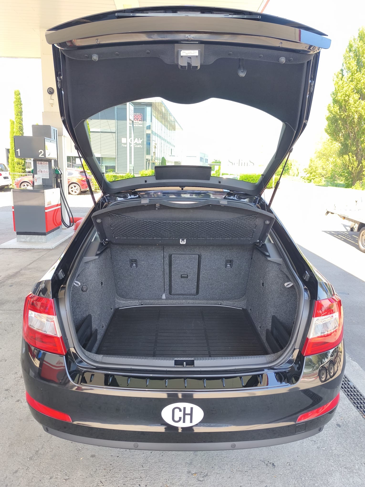 SKODA Octavia 1.8 TSI Ambition DSG-image-7