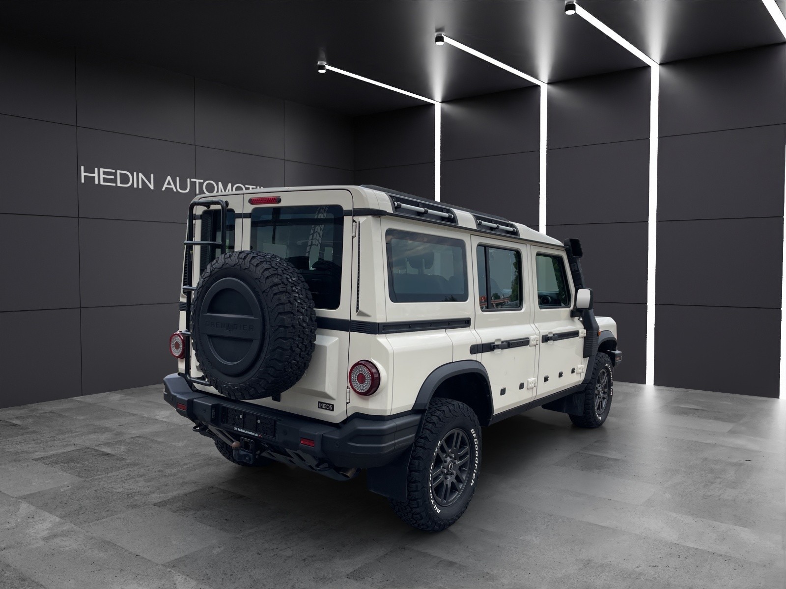INEOS Grenadier 3.0D Fieldmaster Edition-image-5