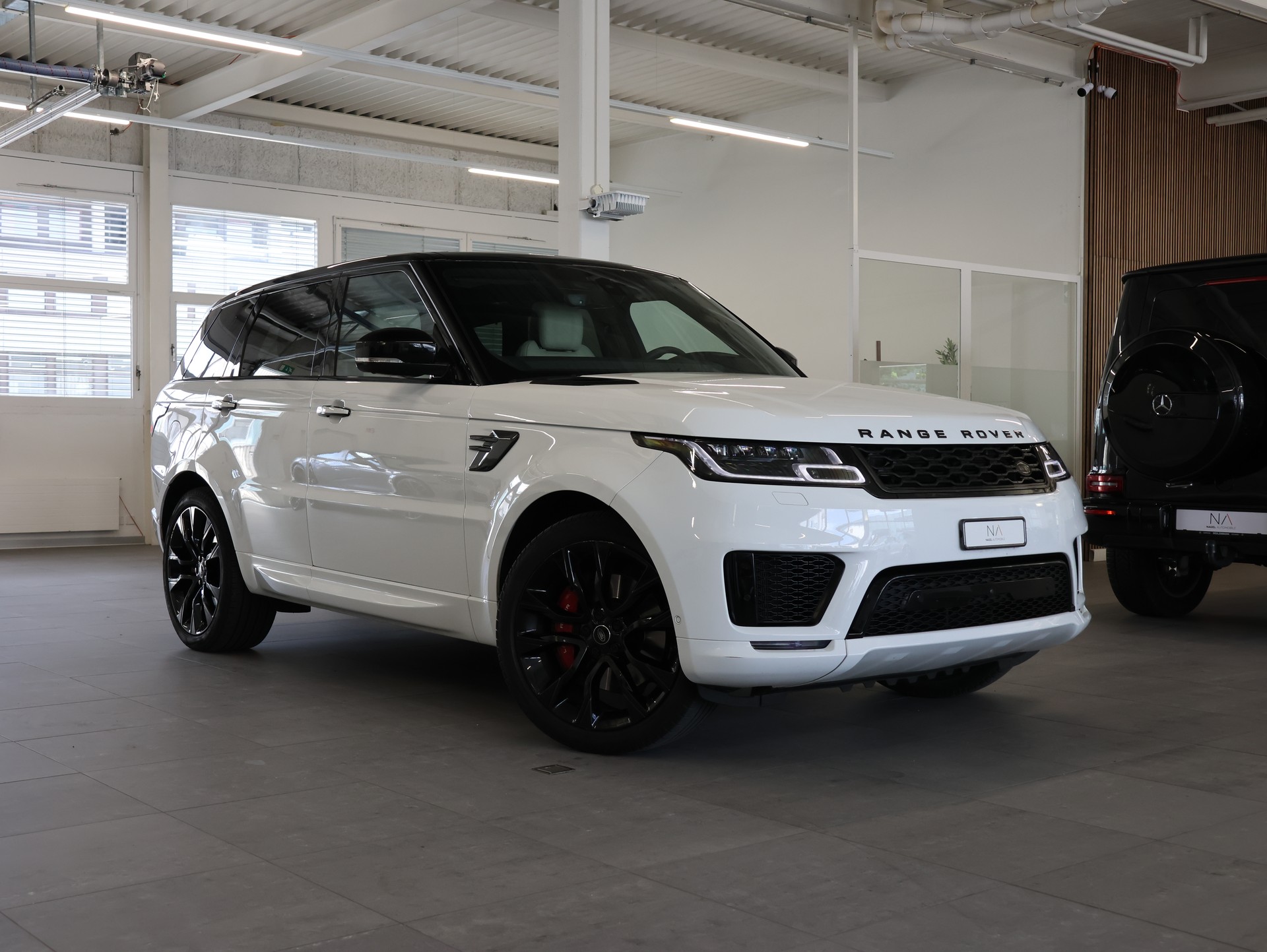 LAND ROVER Range Rover Sport P400 3.0 I6 MHEV HSE Automatic *Panorama* *Meridian* *Carbonteile*-image-0