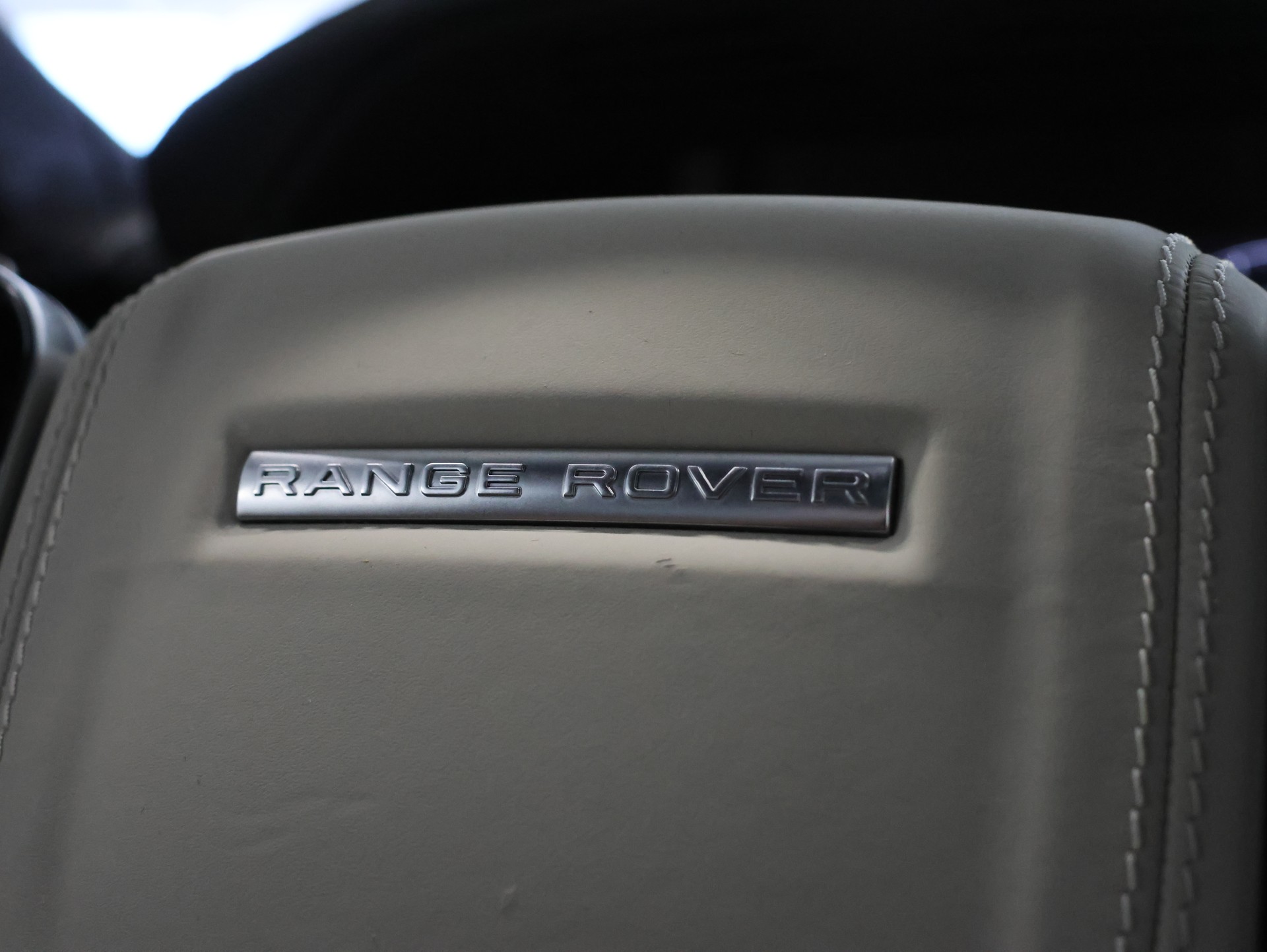 LAND ROVER Range Rover Sport P400 3.0 I6 MHEV HSE Automatic *Panorama* *Meridian* *Carbonteile*-image-23