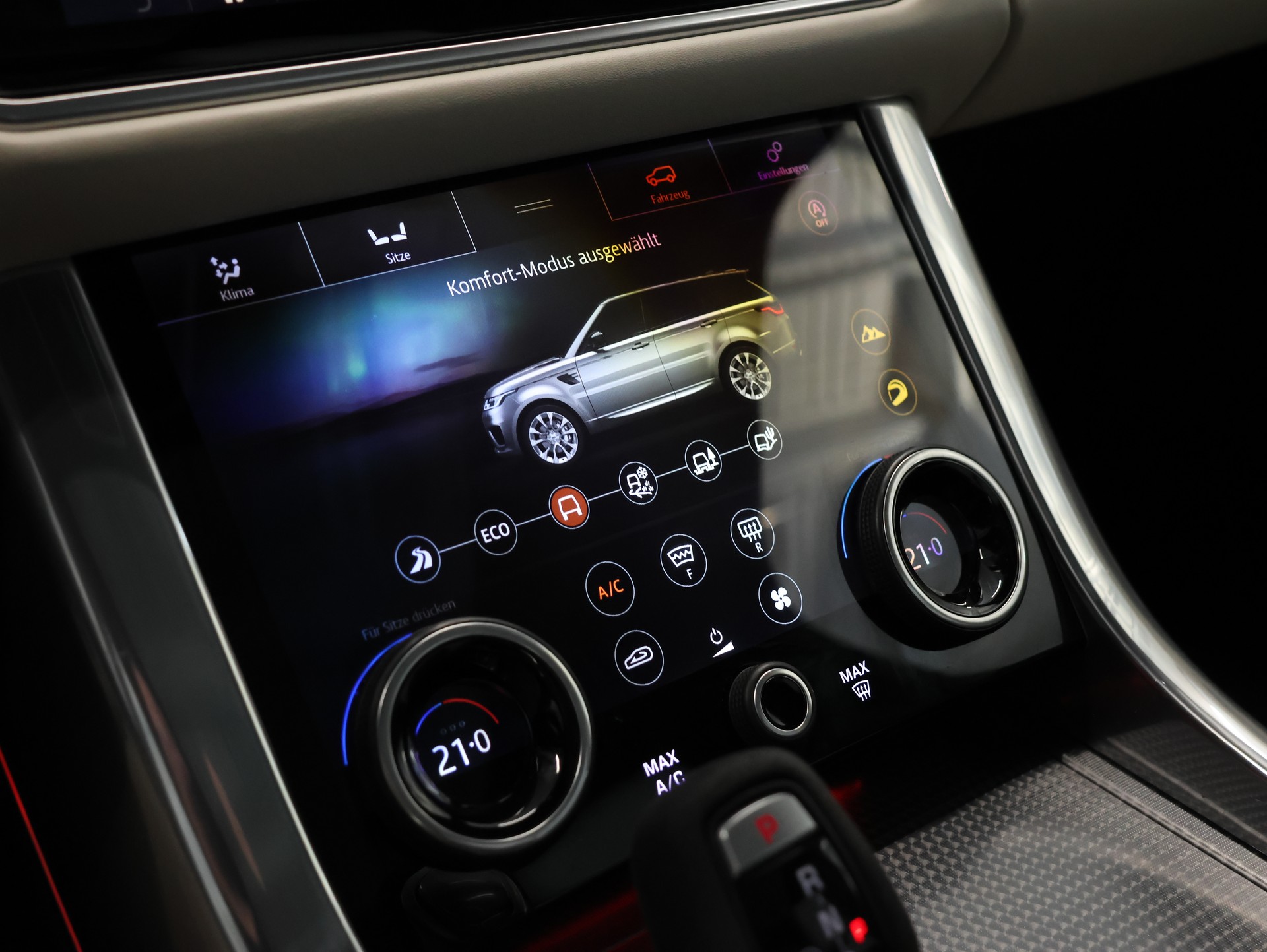 LAND ROVER Range Rover Sport P400 3.0 I6 MHEV HSE Automatic *Panorama* *Meridian* *Carbonteile*-image-28