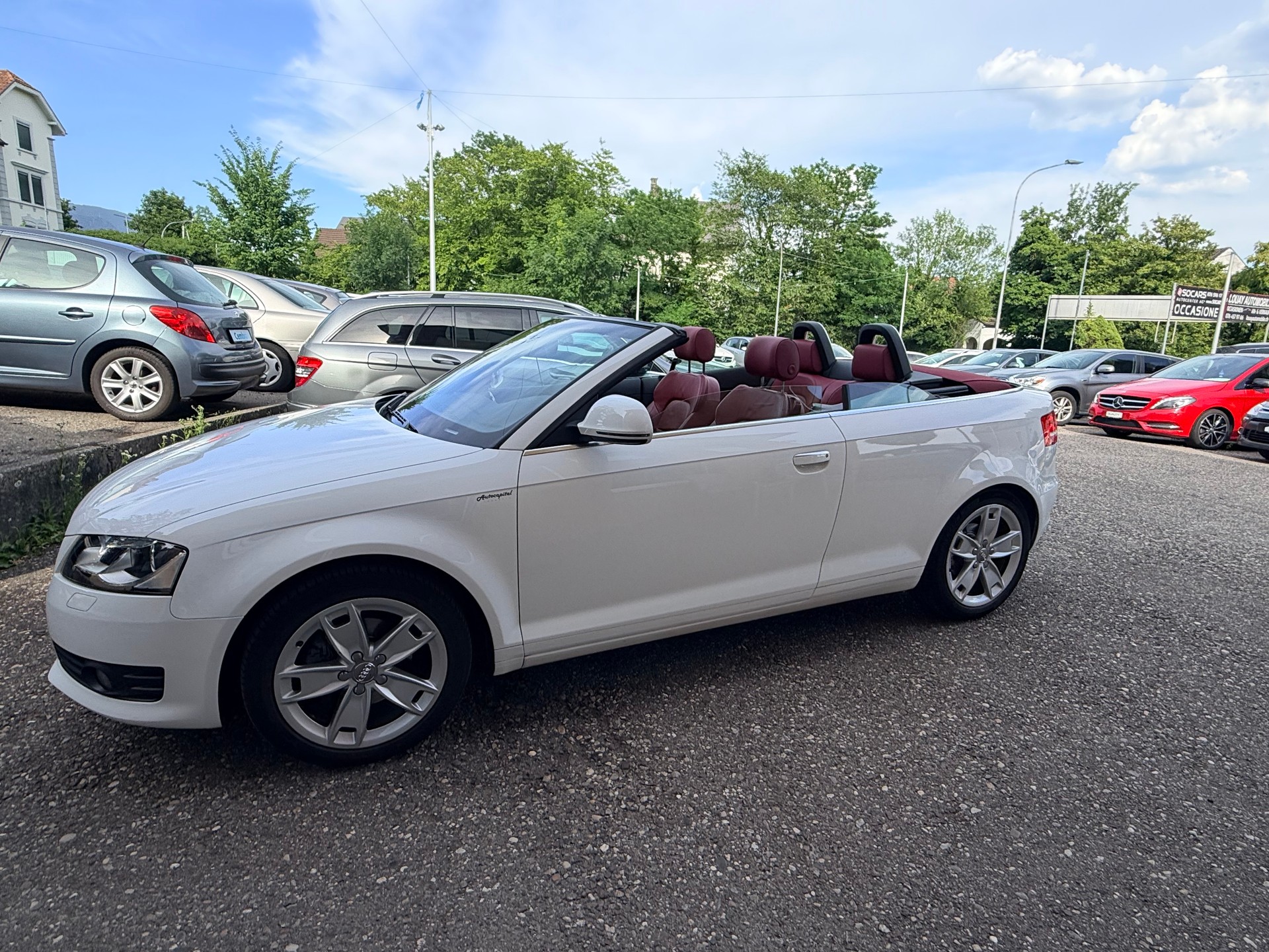 AUDI A3 Cabriolet 1.8 TFSI Attraction-image-11
