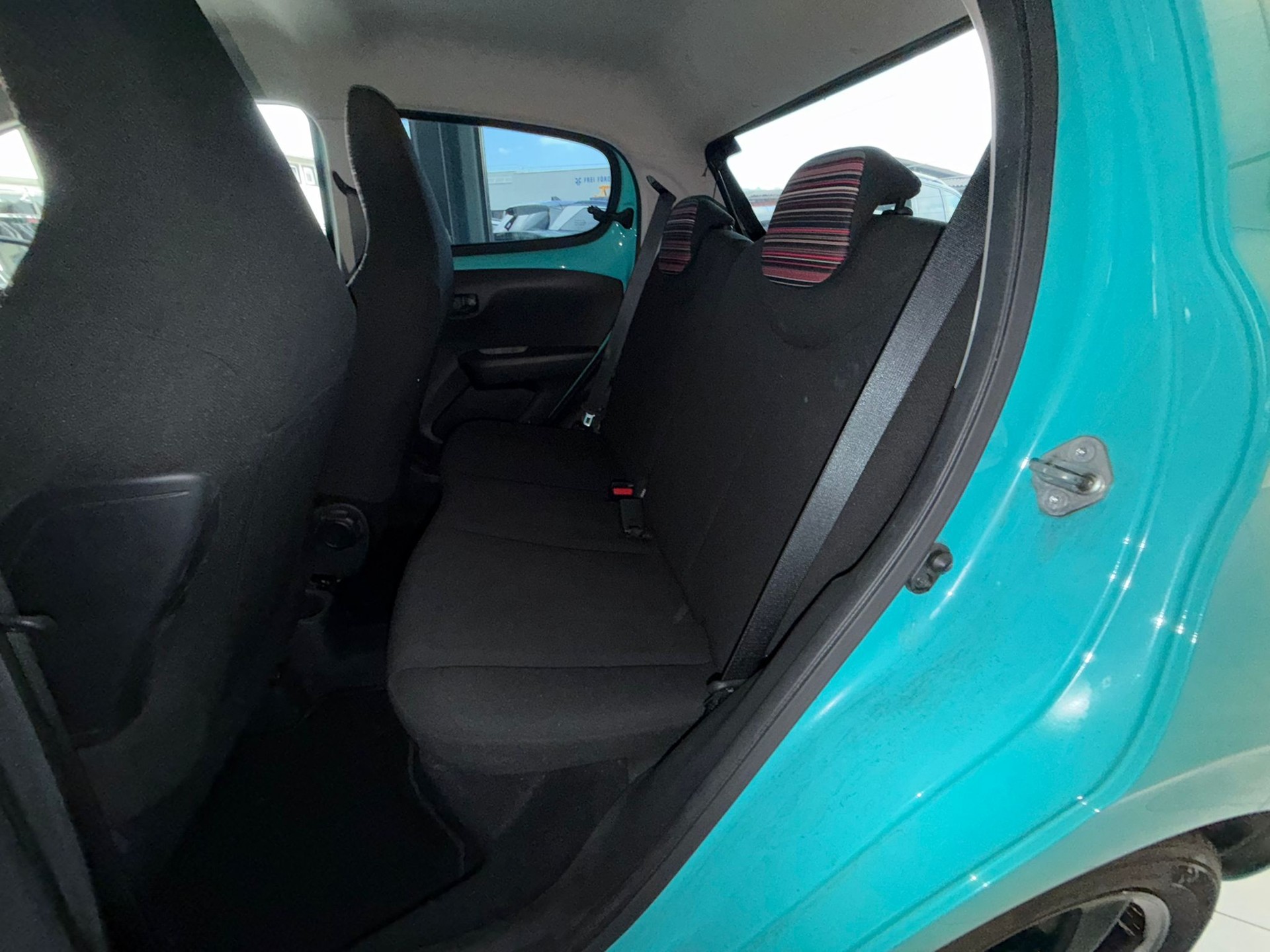 CITROEN C1 1.0 VTi Feel-image-4