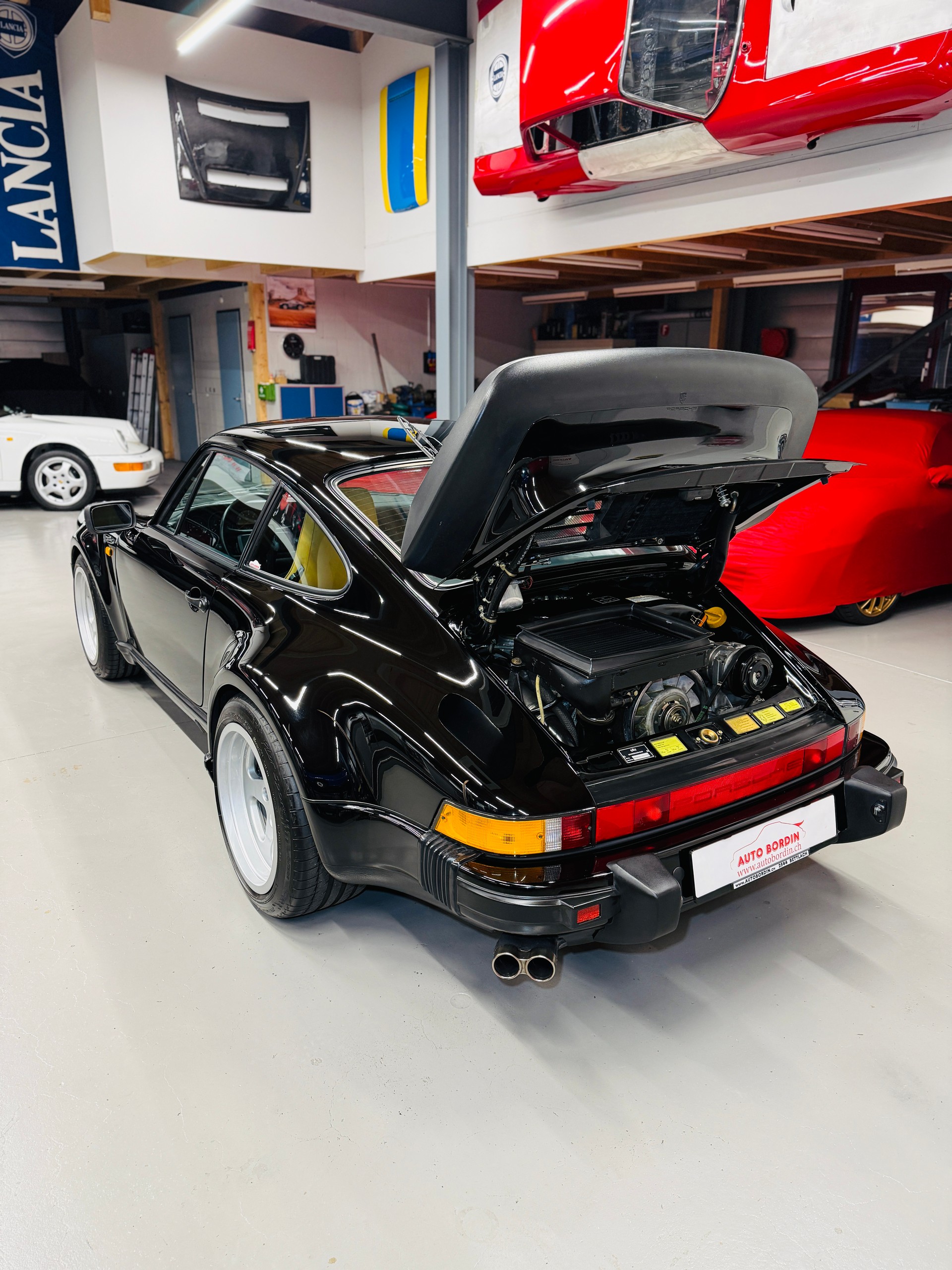 PORSCHE 911 930 Turbo 3.3 Modelljahr 1987 „A1 Schwarz glanz“ RUF Veteran-image-1