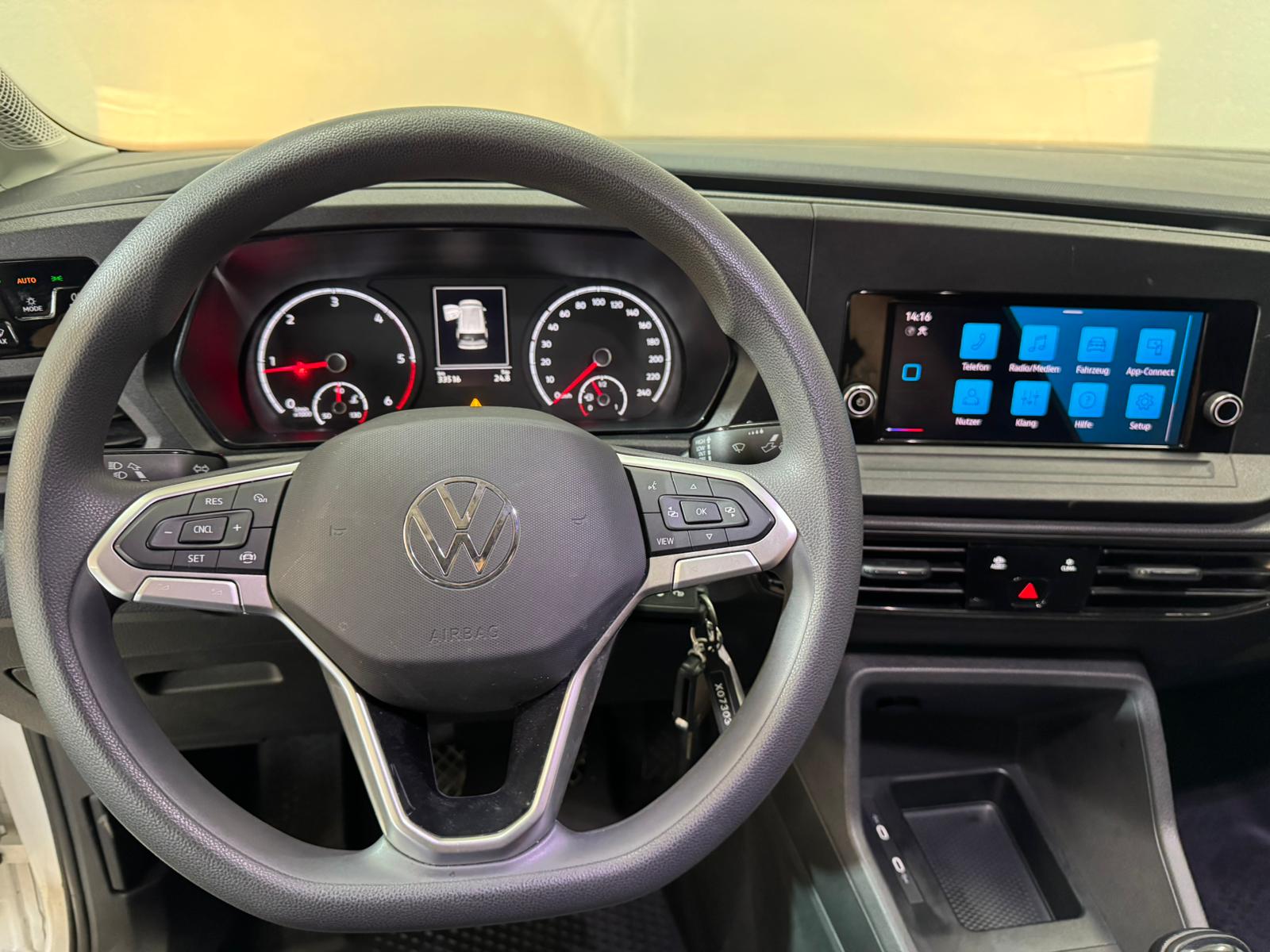 VW Caddy Cargo 2.0TDI-image-7